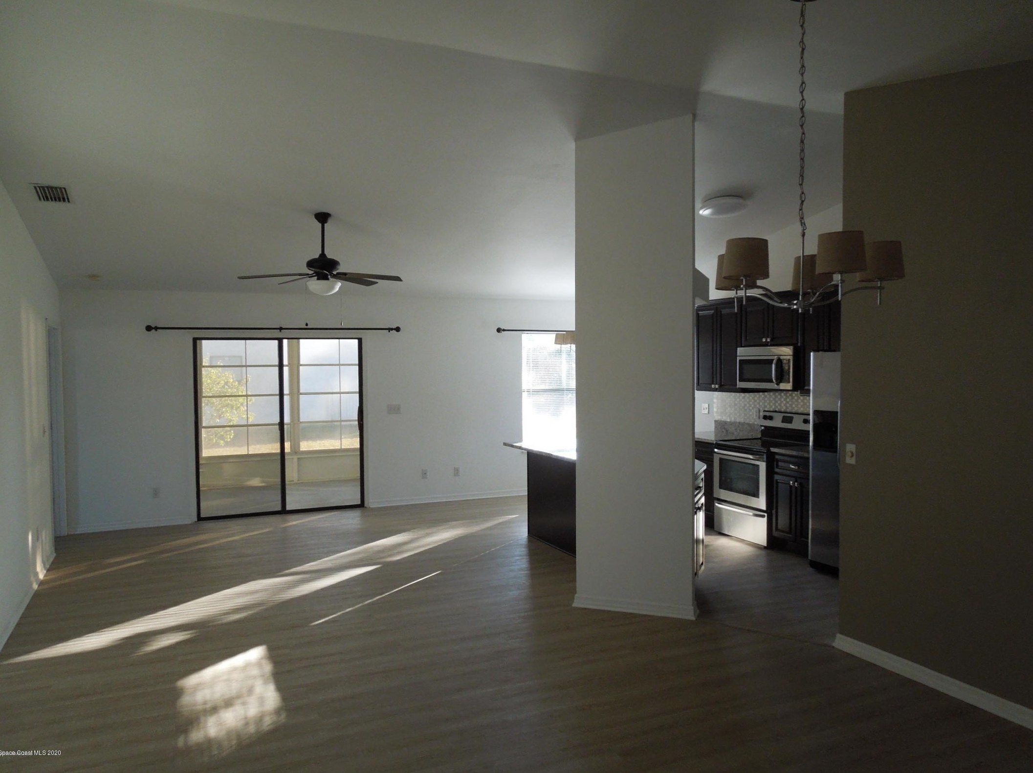 3619 Egret Dr, Melbourne, FL 32901