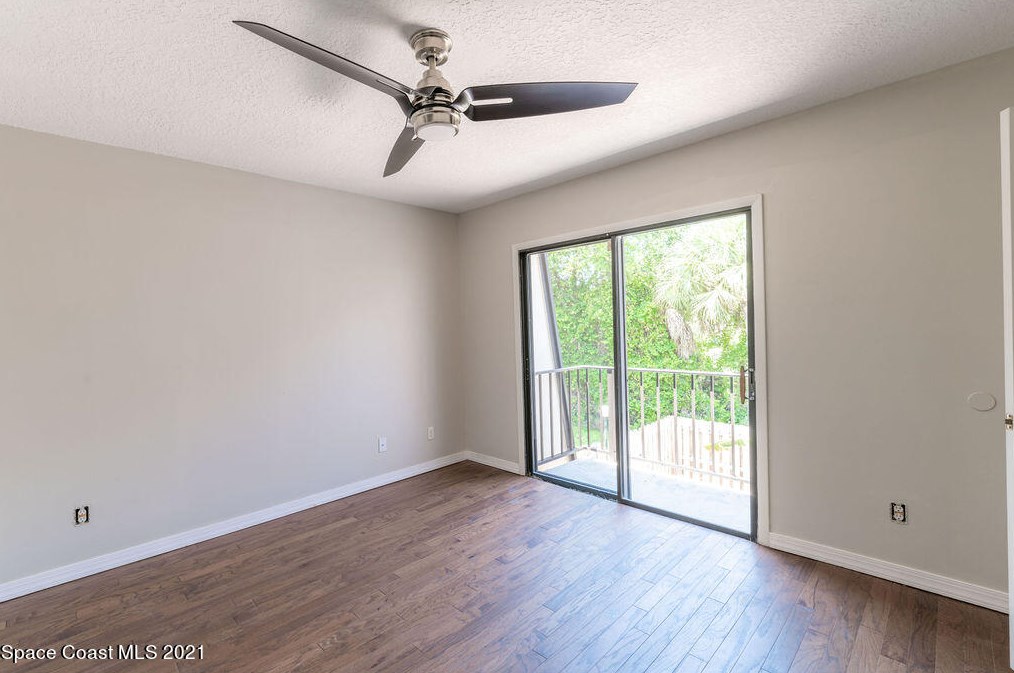 1913 Vista Oaks Cir, Melbourne FL  32905-3135 exterior