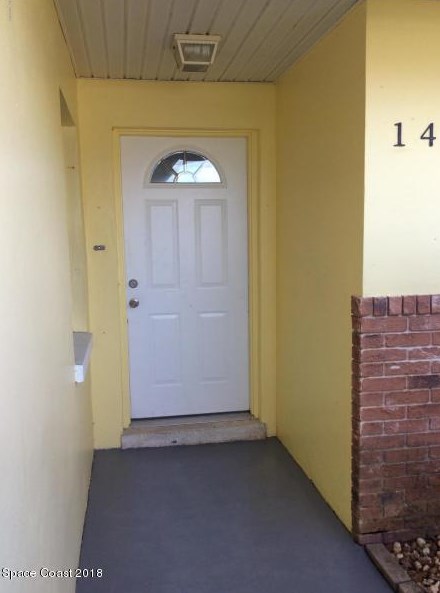 1405 S Harbor Dr, Merritt Island, FL 32952