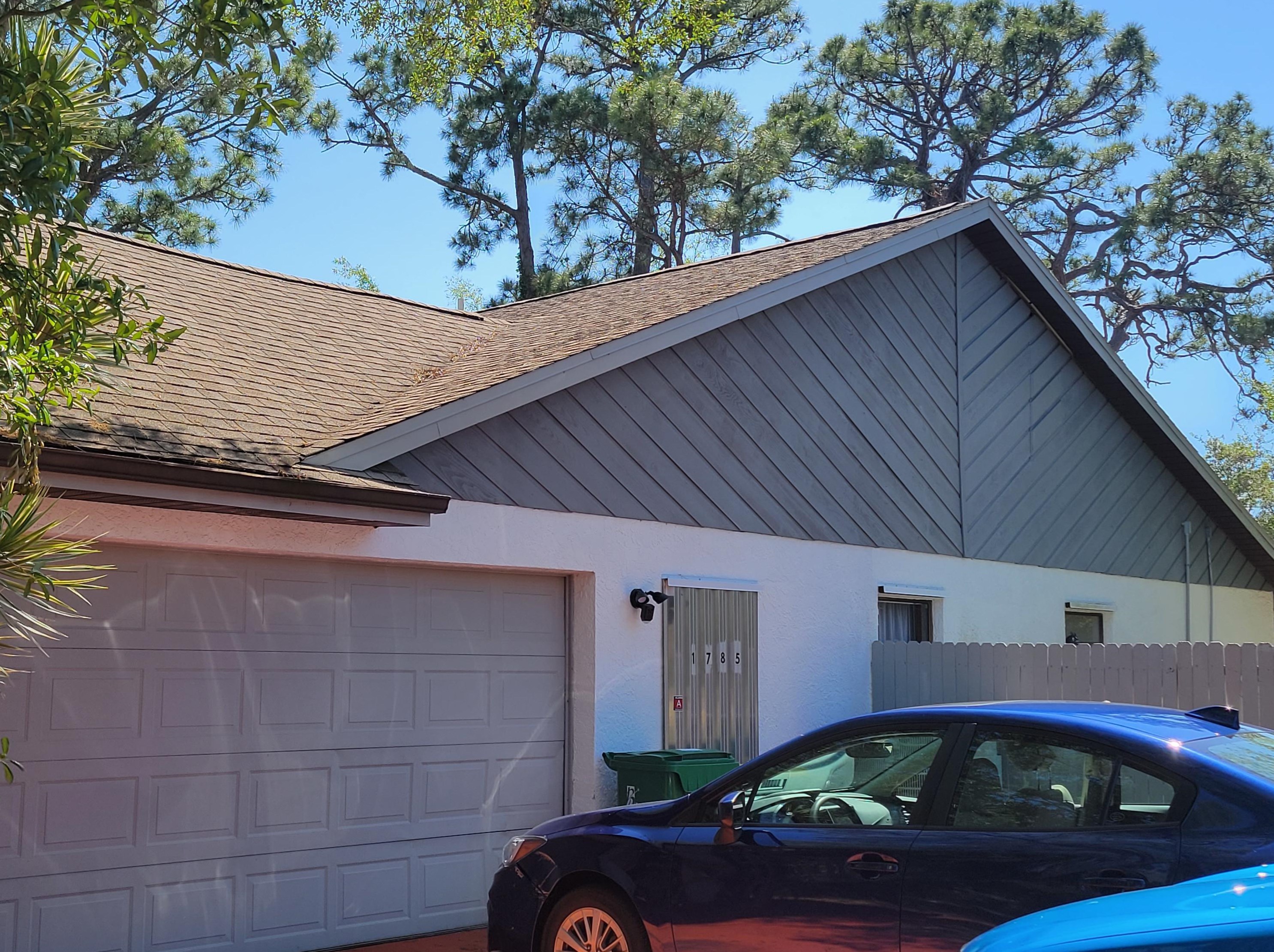 1785 Harbor Oaks Pl, Merritt Island, FL 32952-2902