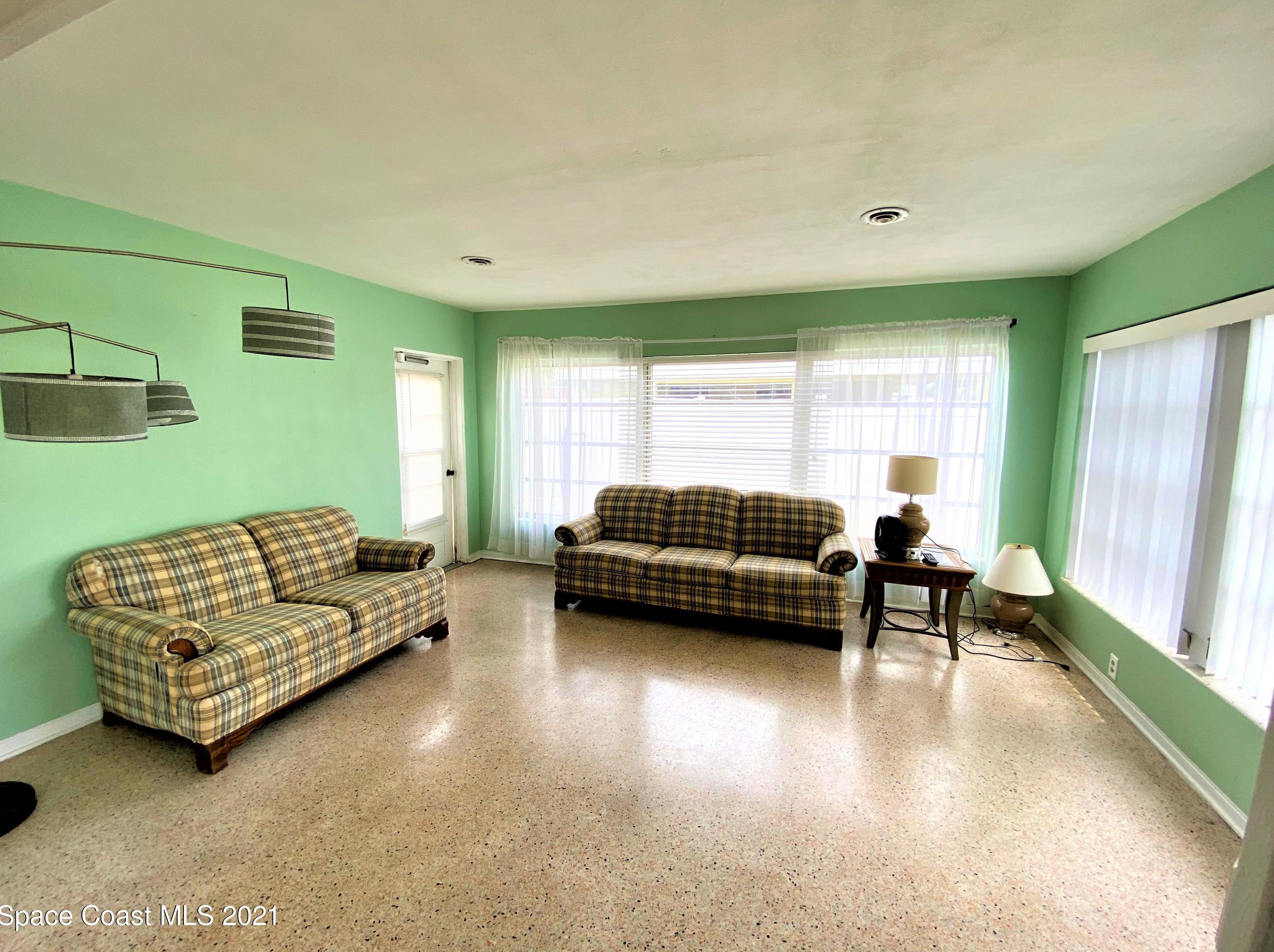 1450 Anchor Ln, Merritt Island FL  32952-5804 exterior