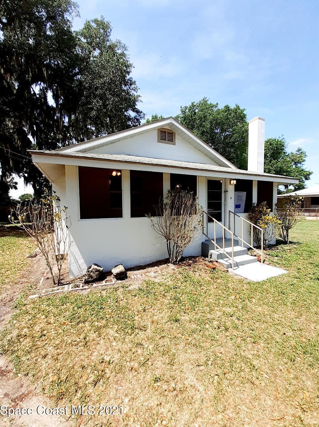 2310 Railroad Ave, Mims, FL 32754