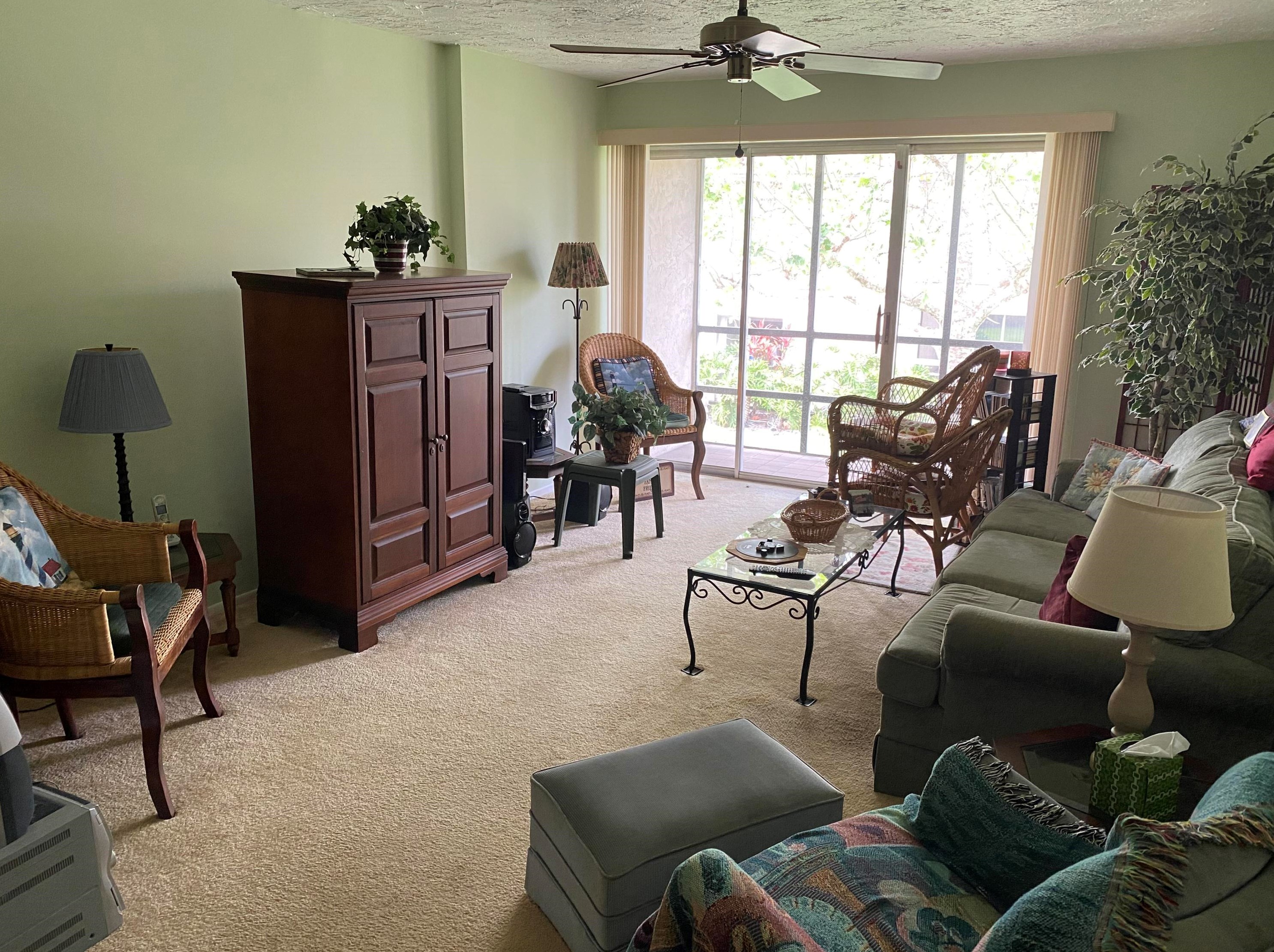 2450 Lake Washington Rd, Melbourne, FL 32935-3461