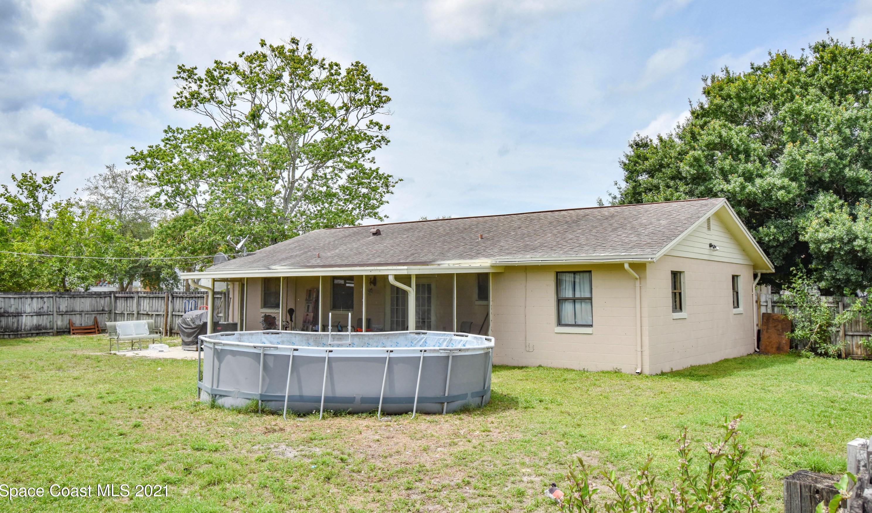 4021 Holder Park Dr, Mims, FL 32754