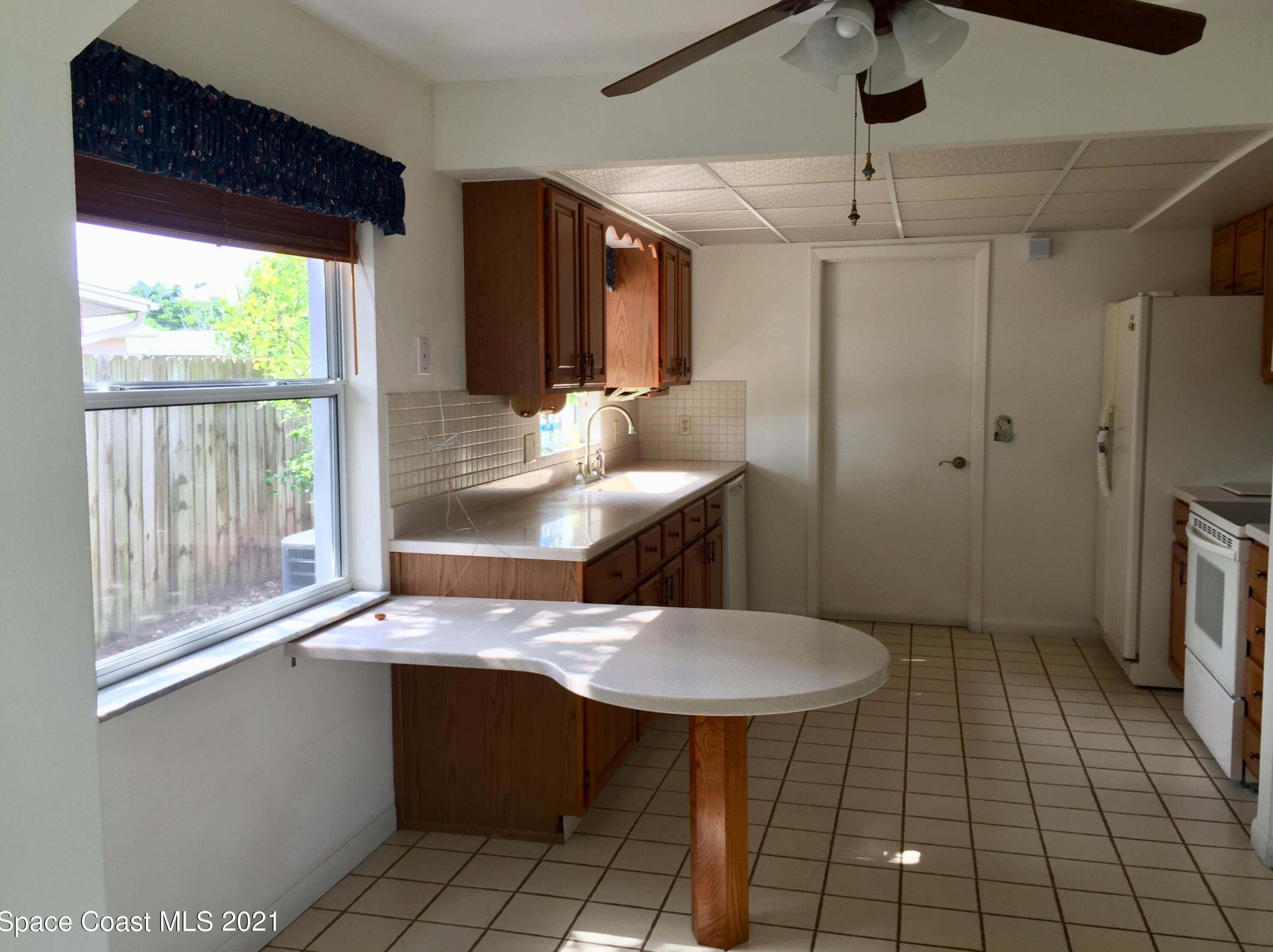 825 Manderine St, Merritt Island, FL 32953