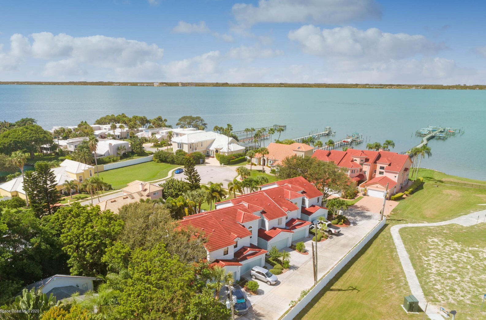 244 Seaview St, Melbourne, FL 32951-3474