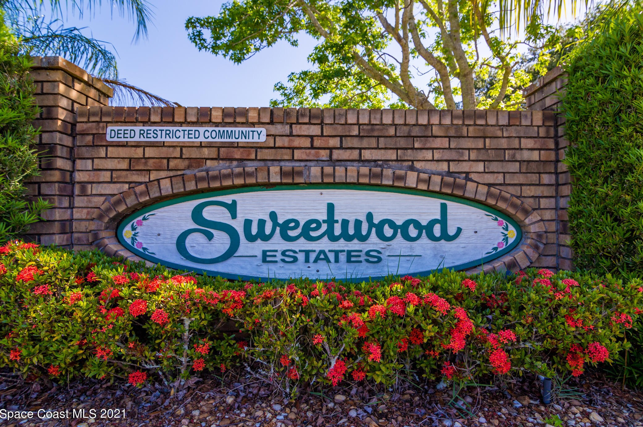 1621 Sweetwood Dr, Melbourne, FL 32935-4589