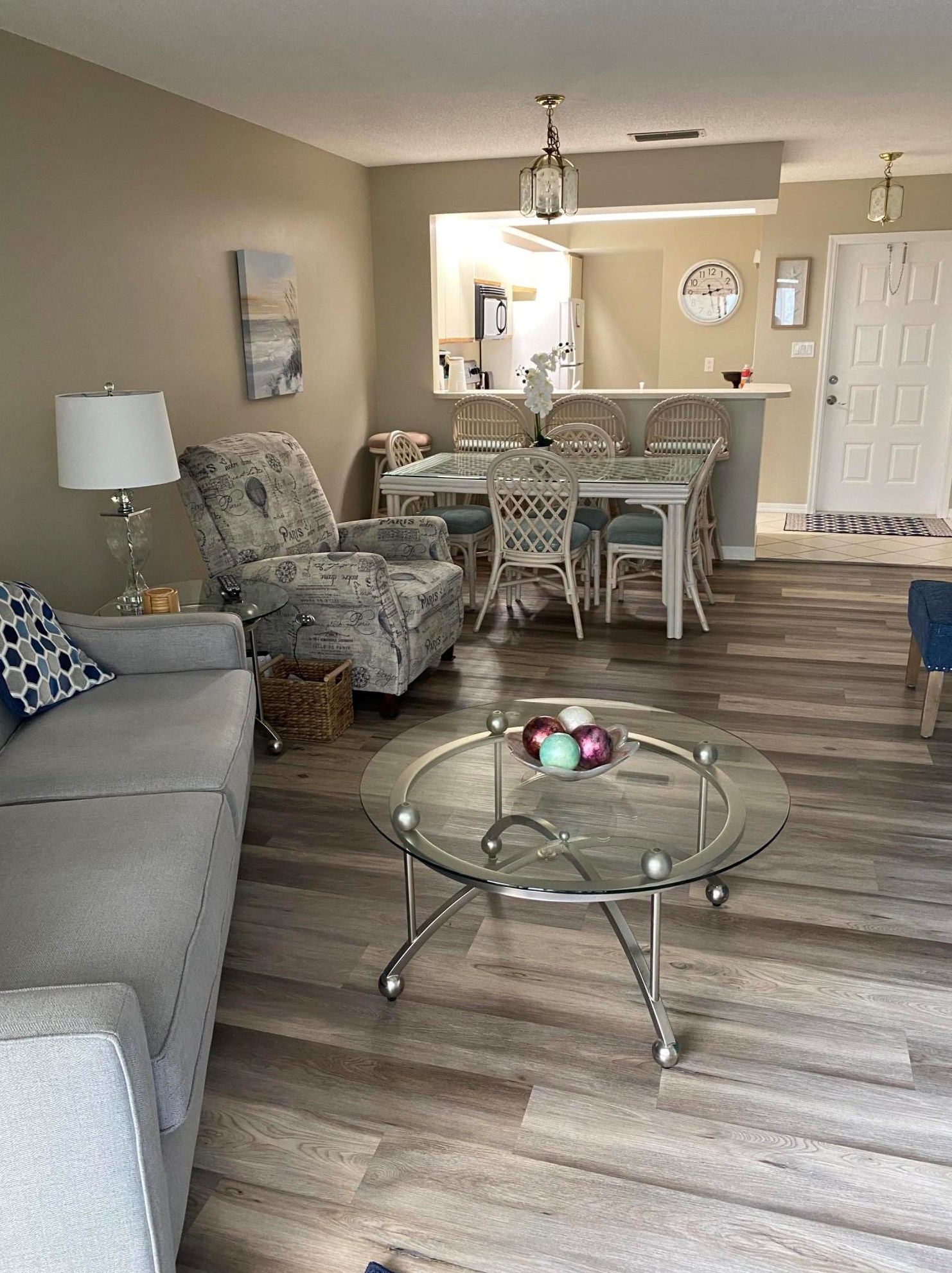 1099 Country Club Dr #811, Titusville, FL