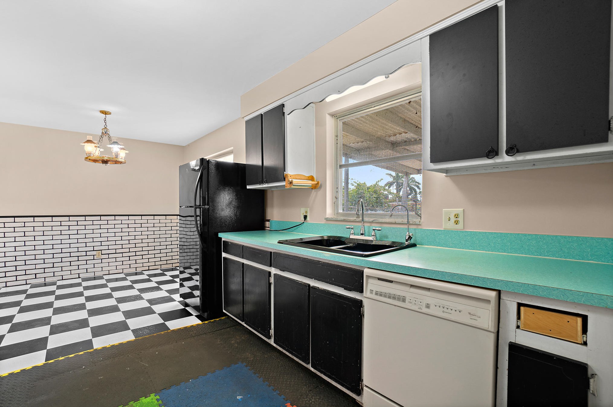 475 Needle Blvd, Merritt Island FL  32953-6109 exterior