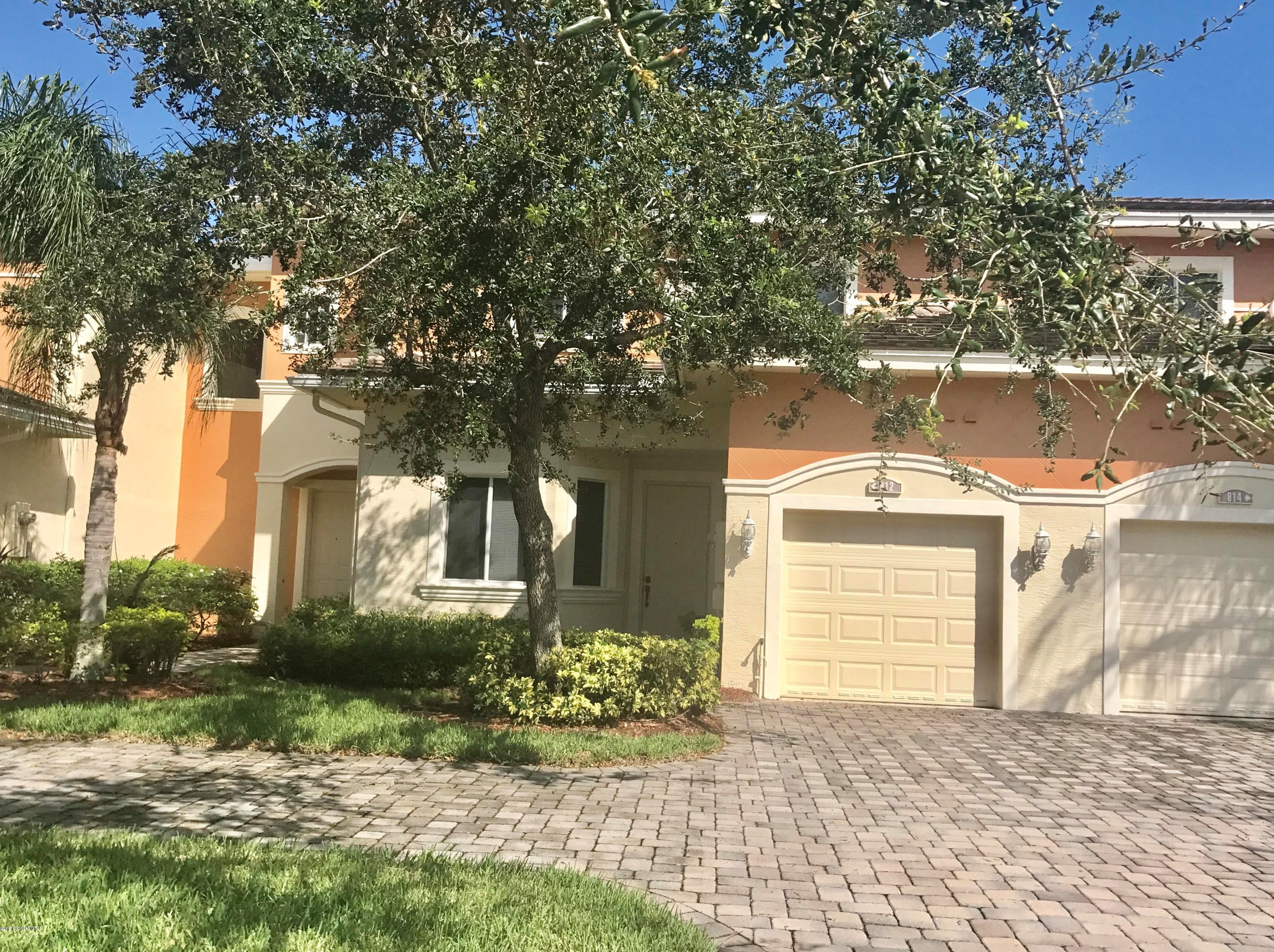 812 Middleton Dr Sw, Vero Beach, FL 32962