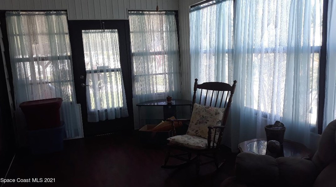 495 Tarpon Dr, Sebastian, FL 32976