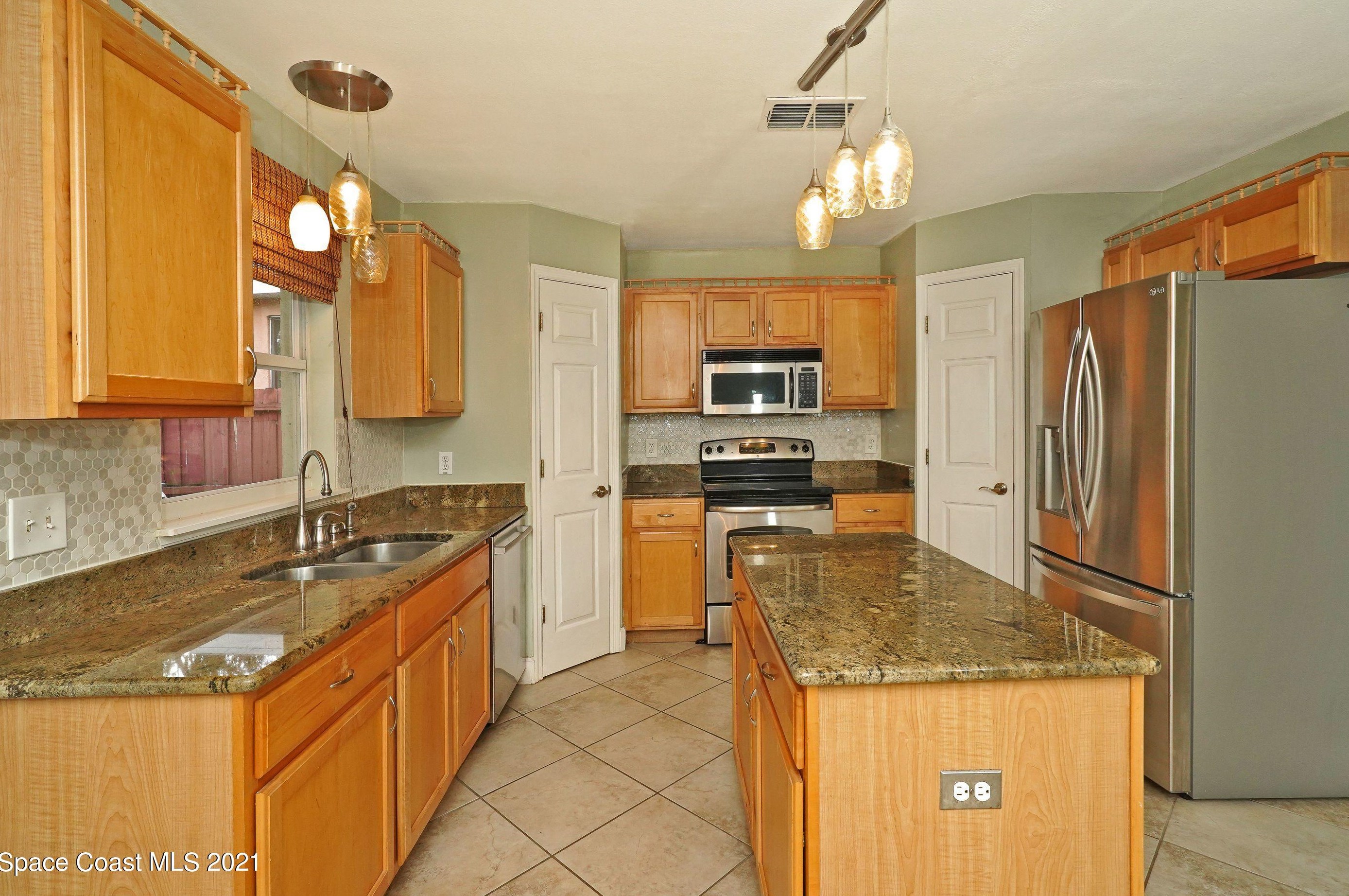5277 Mansford Pl, Melbourne, FL 32940