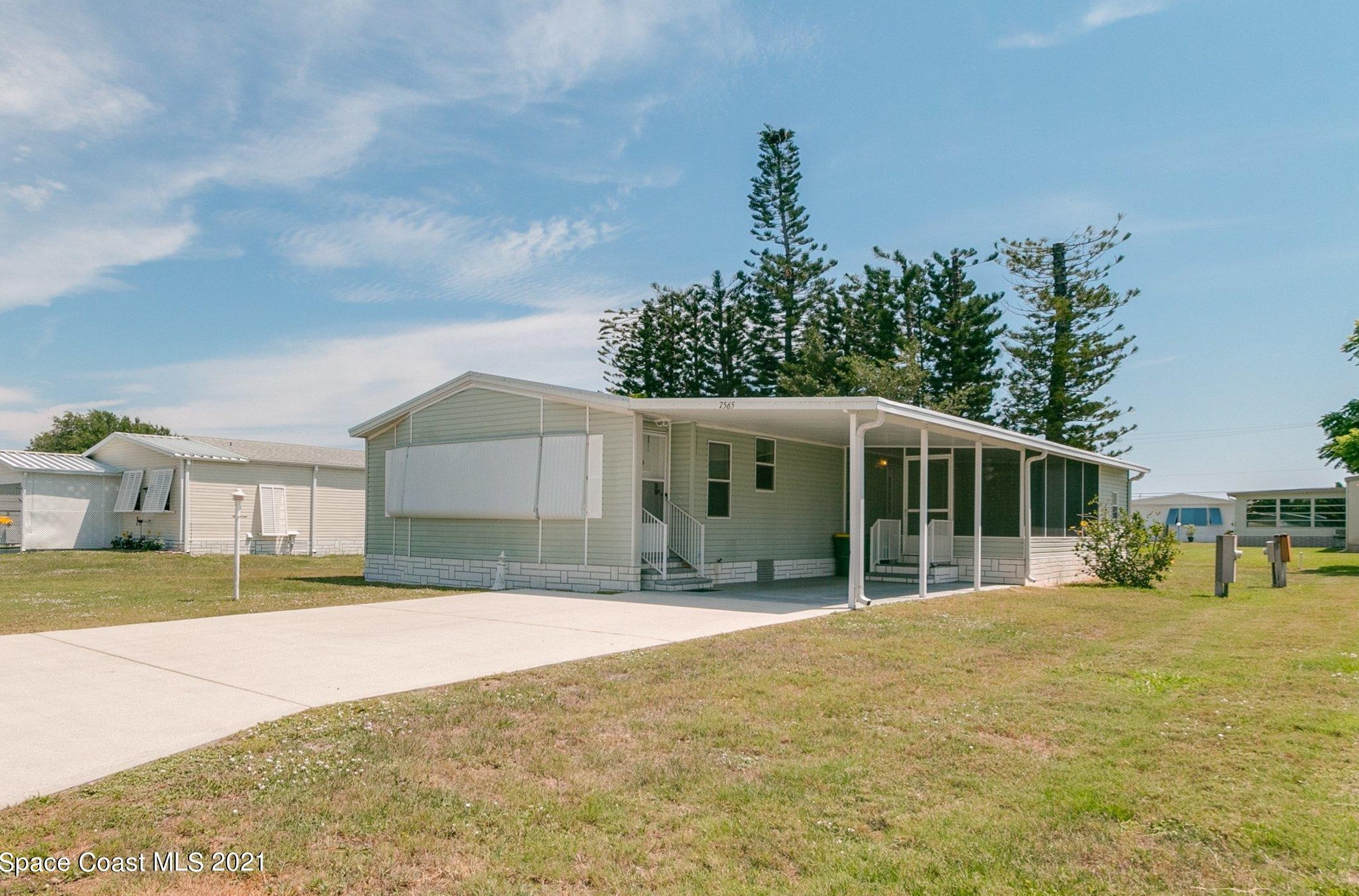 7565 Blackhawk Rd, Sebastian, FL 32976
