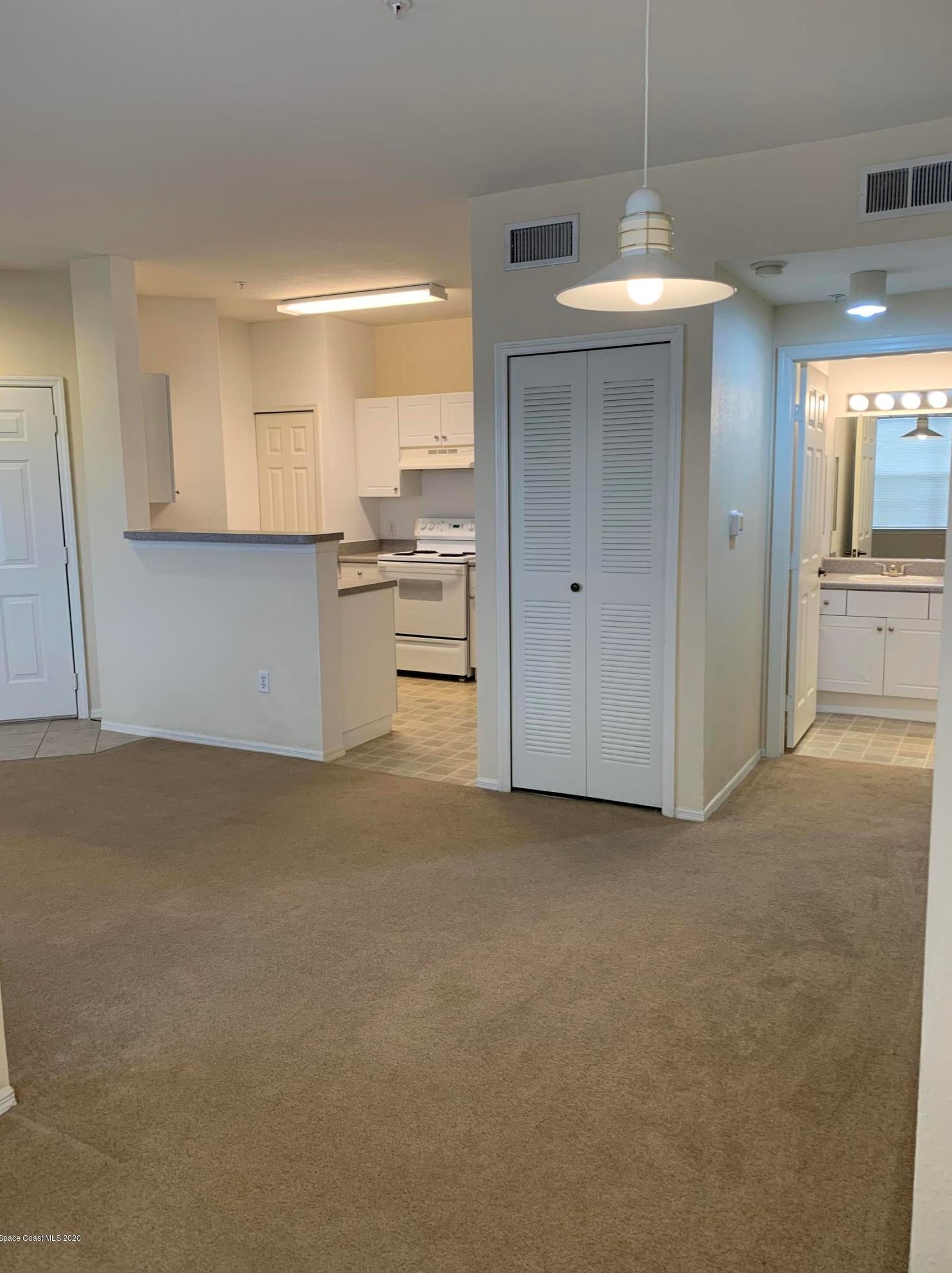 1777 Sophias Dr #205, Melbourne, FL 32940
