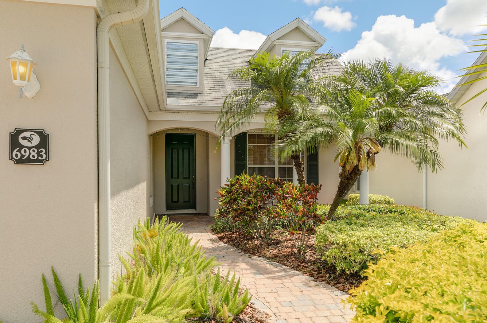 6983 Premonition Dr, Melbourne, FL 32940-6689
