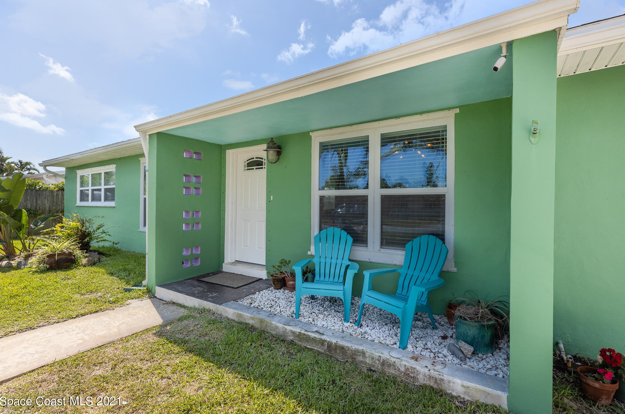 168 Churchill Ave, Melbourne, FL 32937-2163