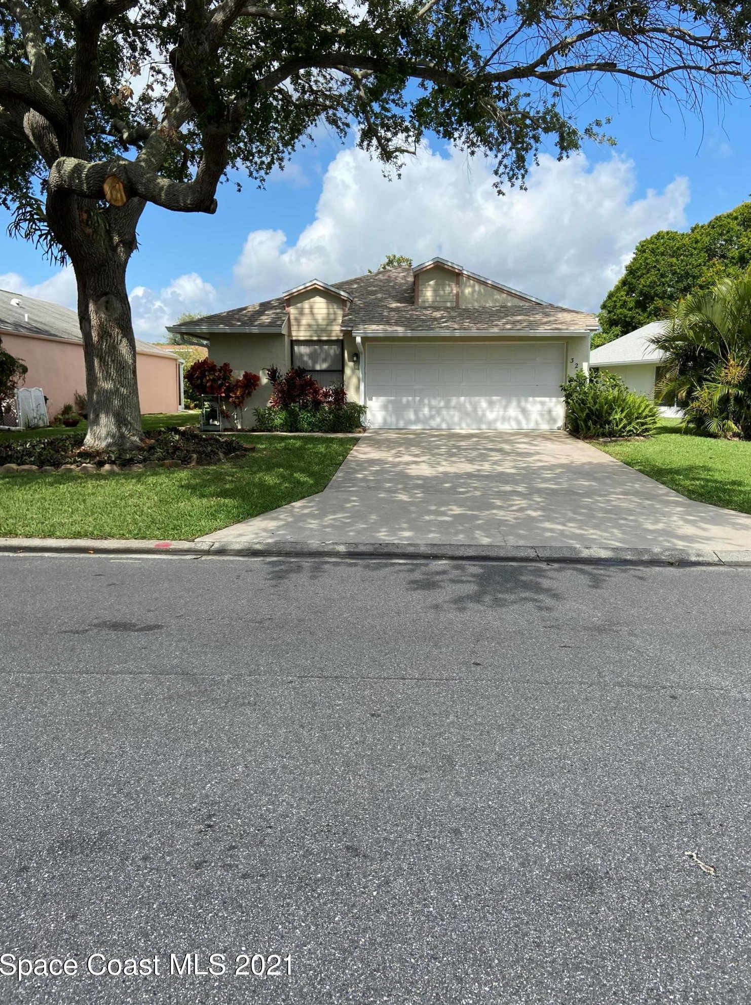 323 Myrtlewood Rd, Melbourne, FL 32940