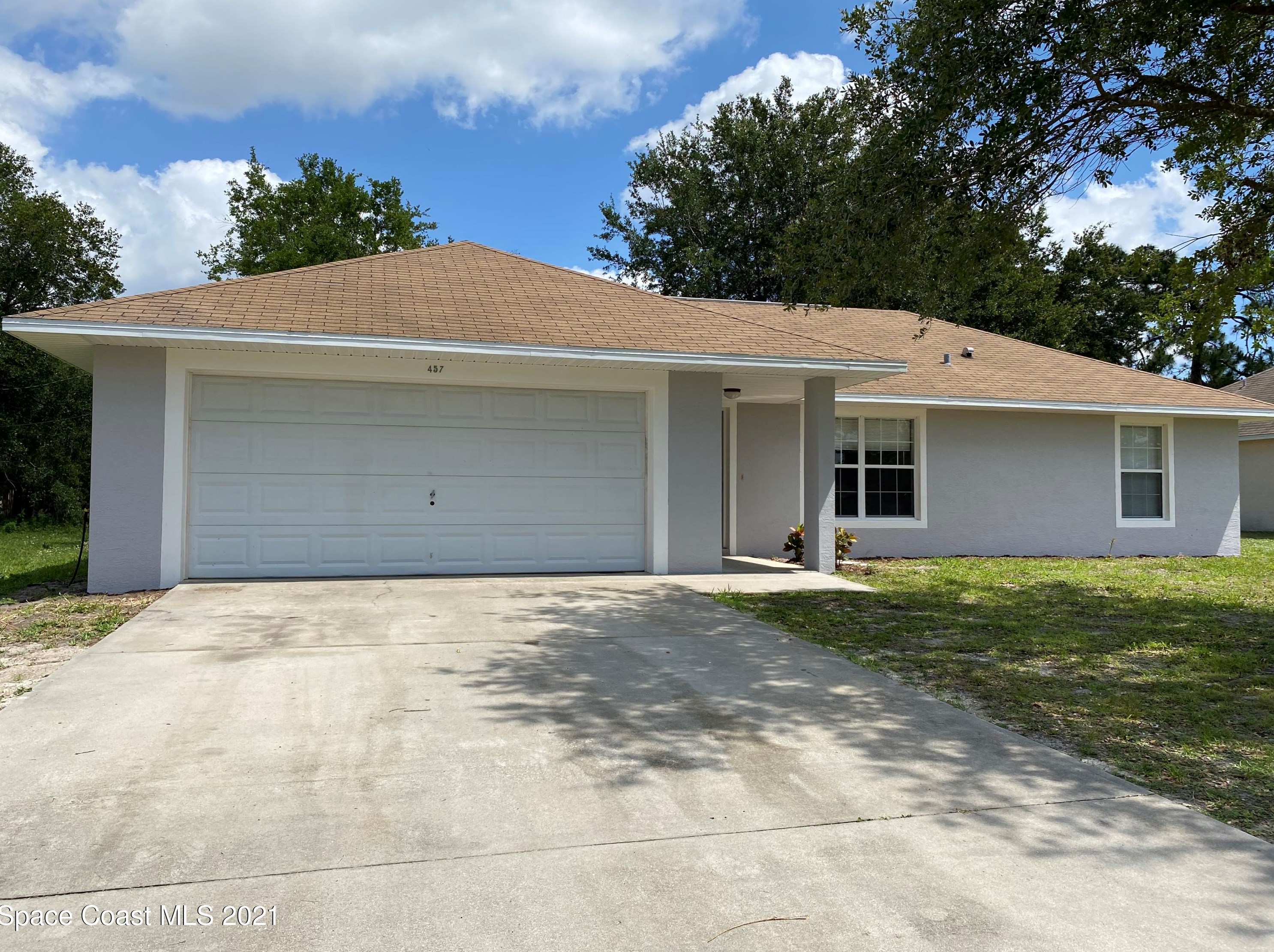 457 Brookedge St, Melbourne, FL 32907-3132