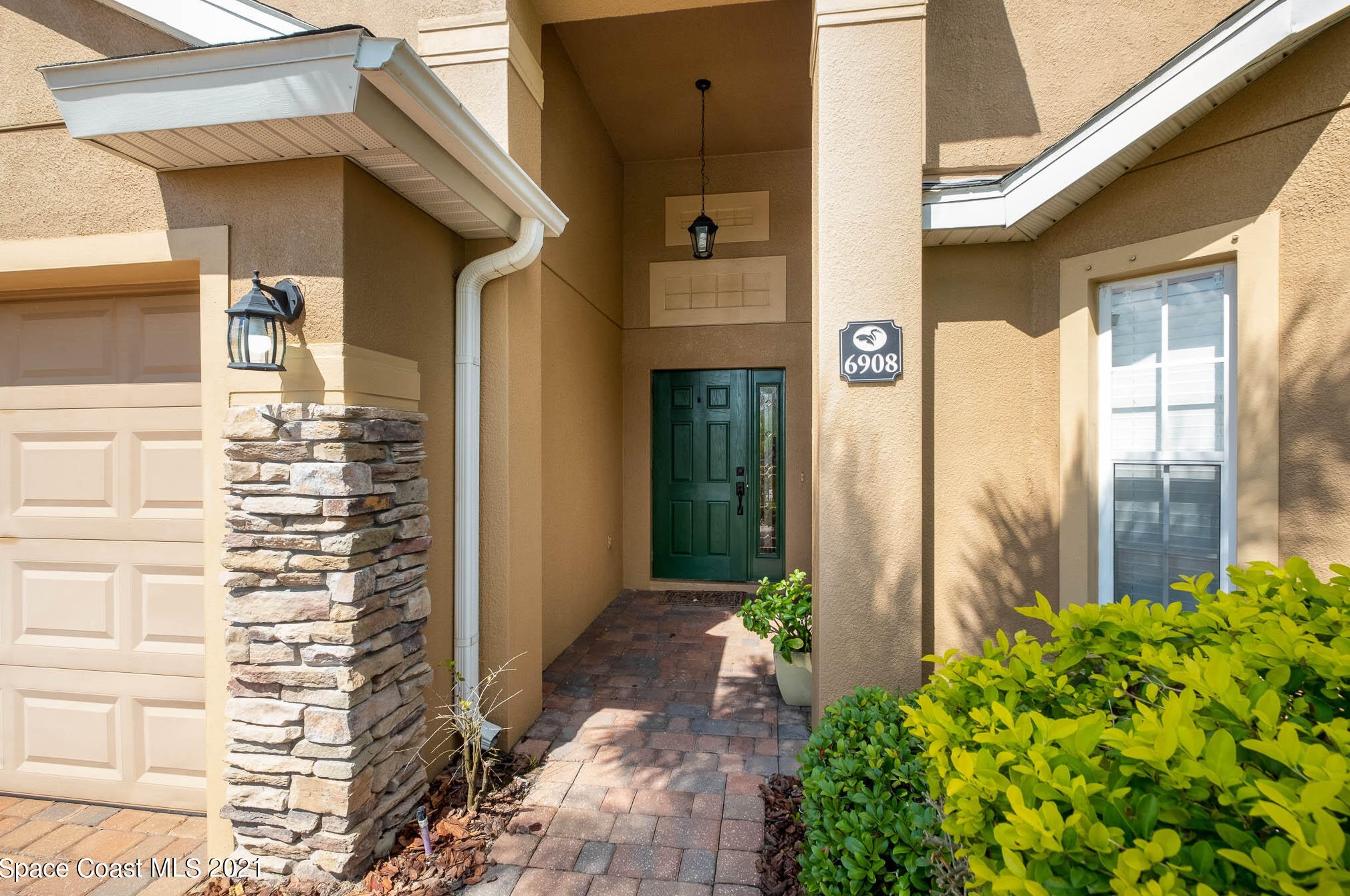 6908 Mcgrady Dr, Melbourne, FL 32940-6649