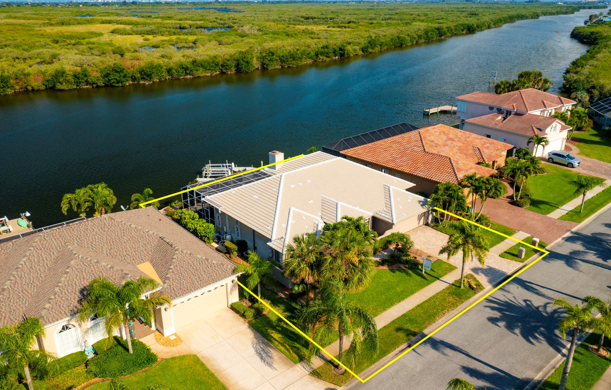 1935 Sykes Creek Dr, Merritt Island, FL 32953