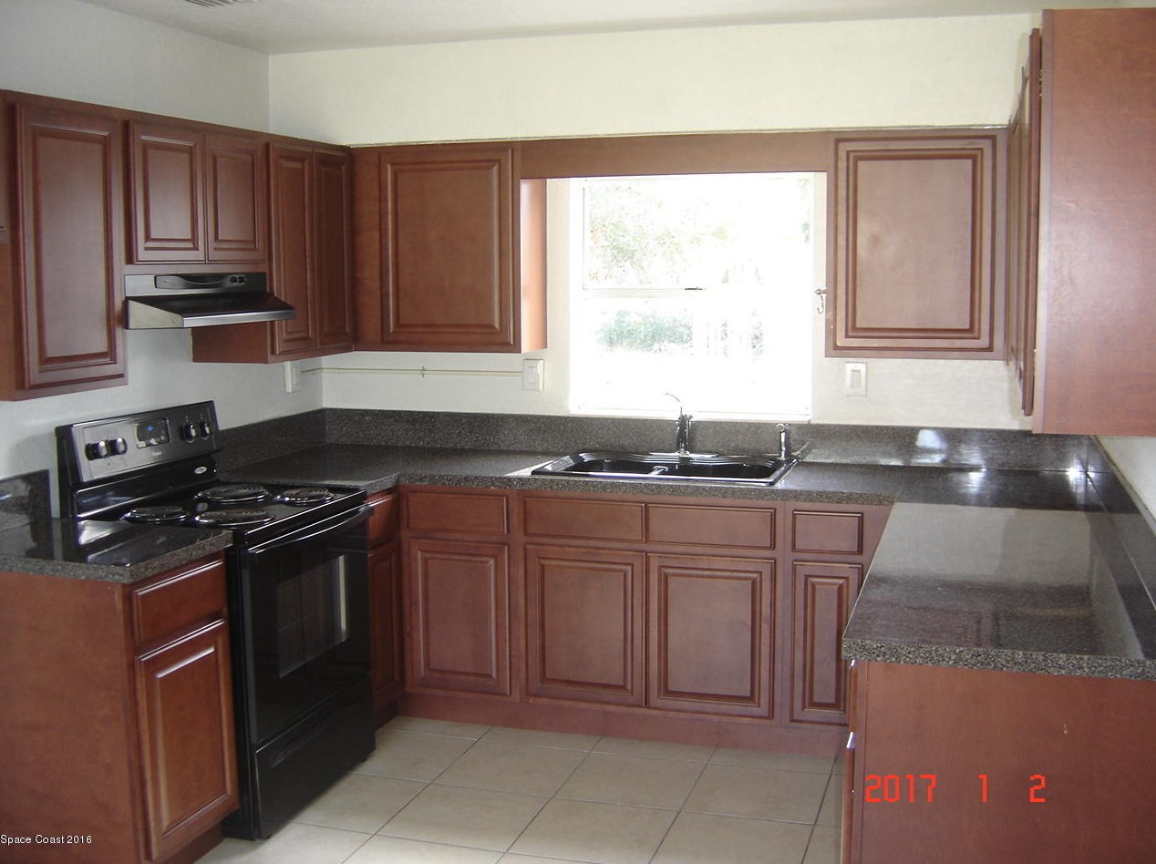 305 Jepson St, Titusville, FL 32780