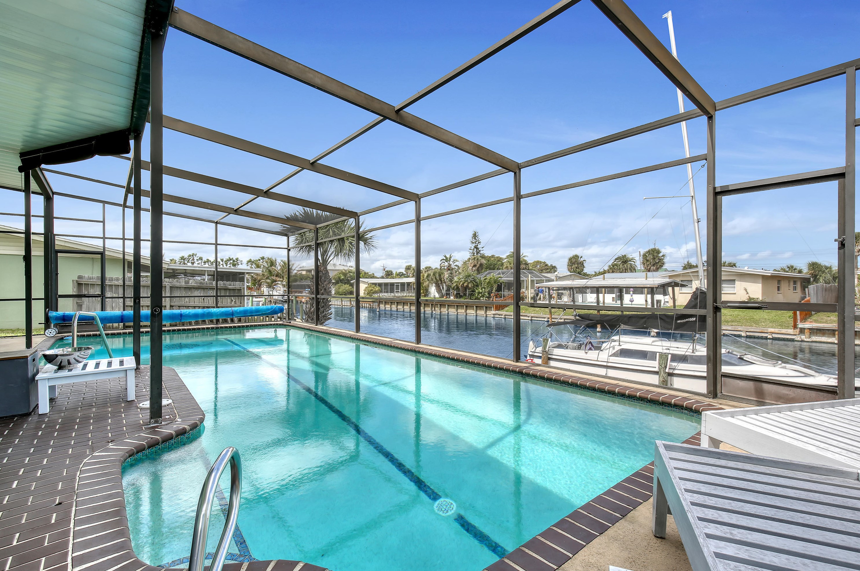1670 Yates Dr, Merritt Island, FL 32952