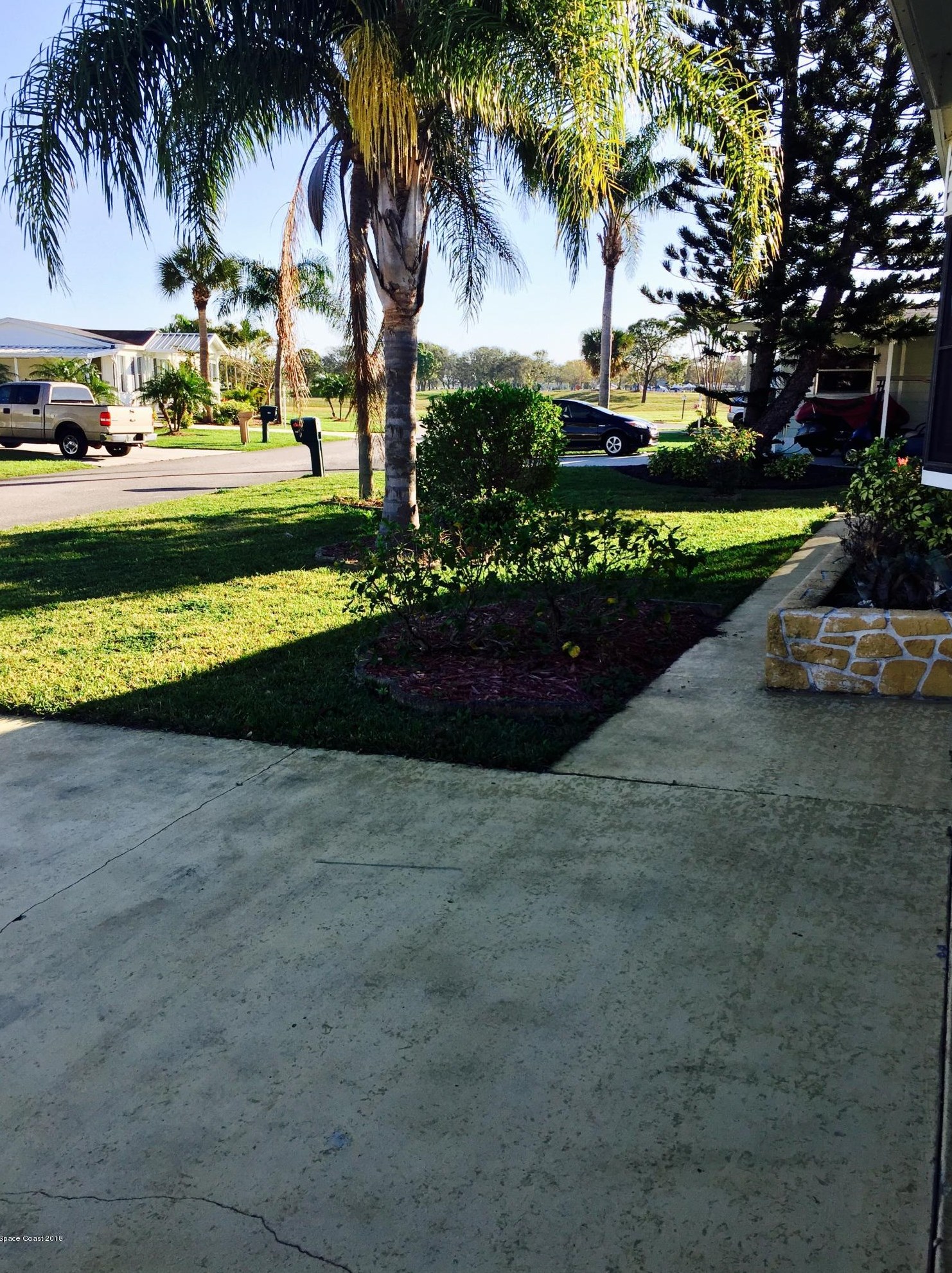 909 Sequoia St, Sebastian, FL 32976