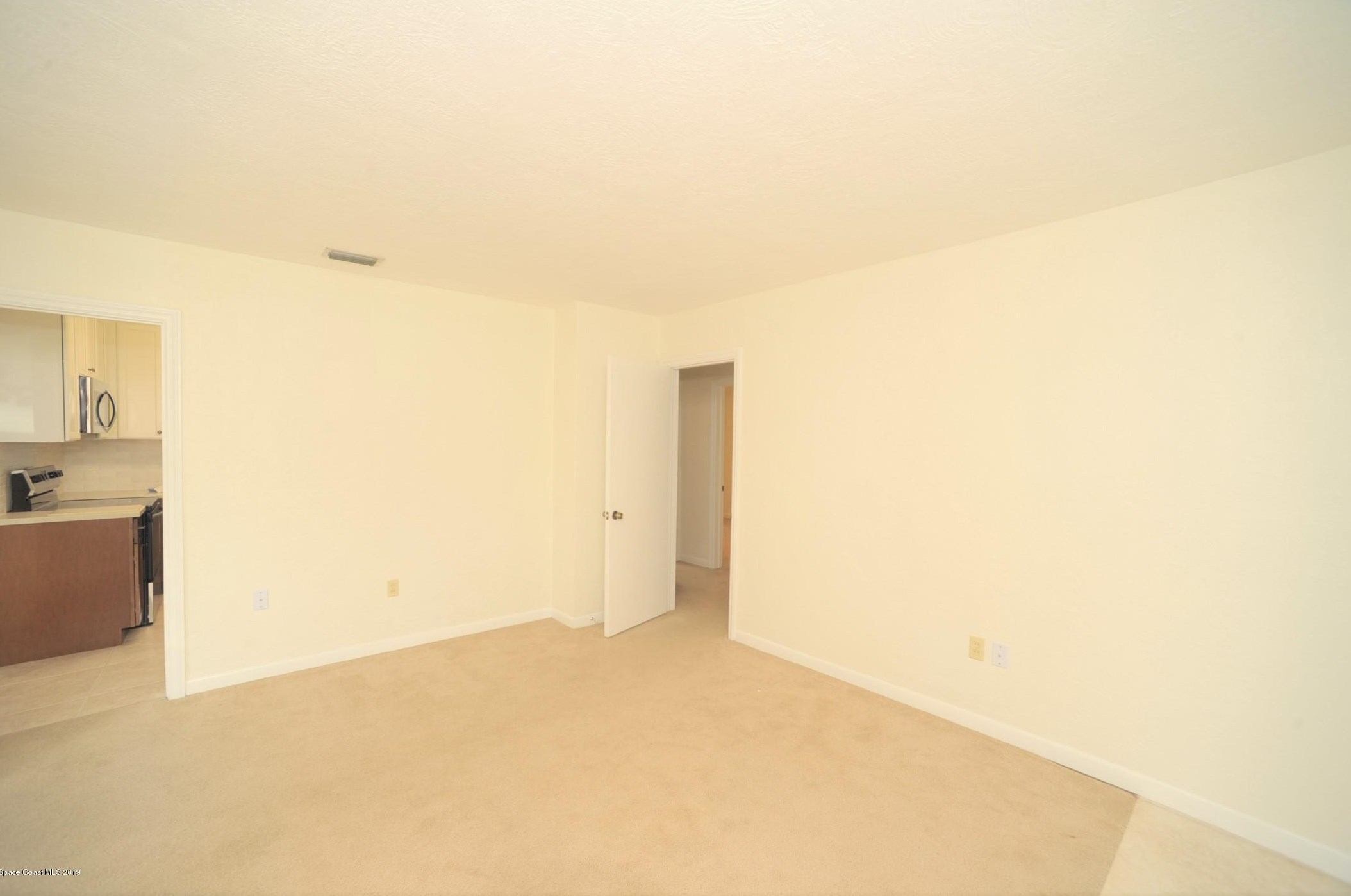 424 Bamboo Ln, Melbourne, FL 32935