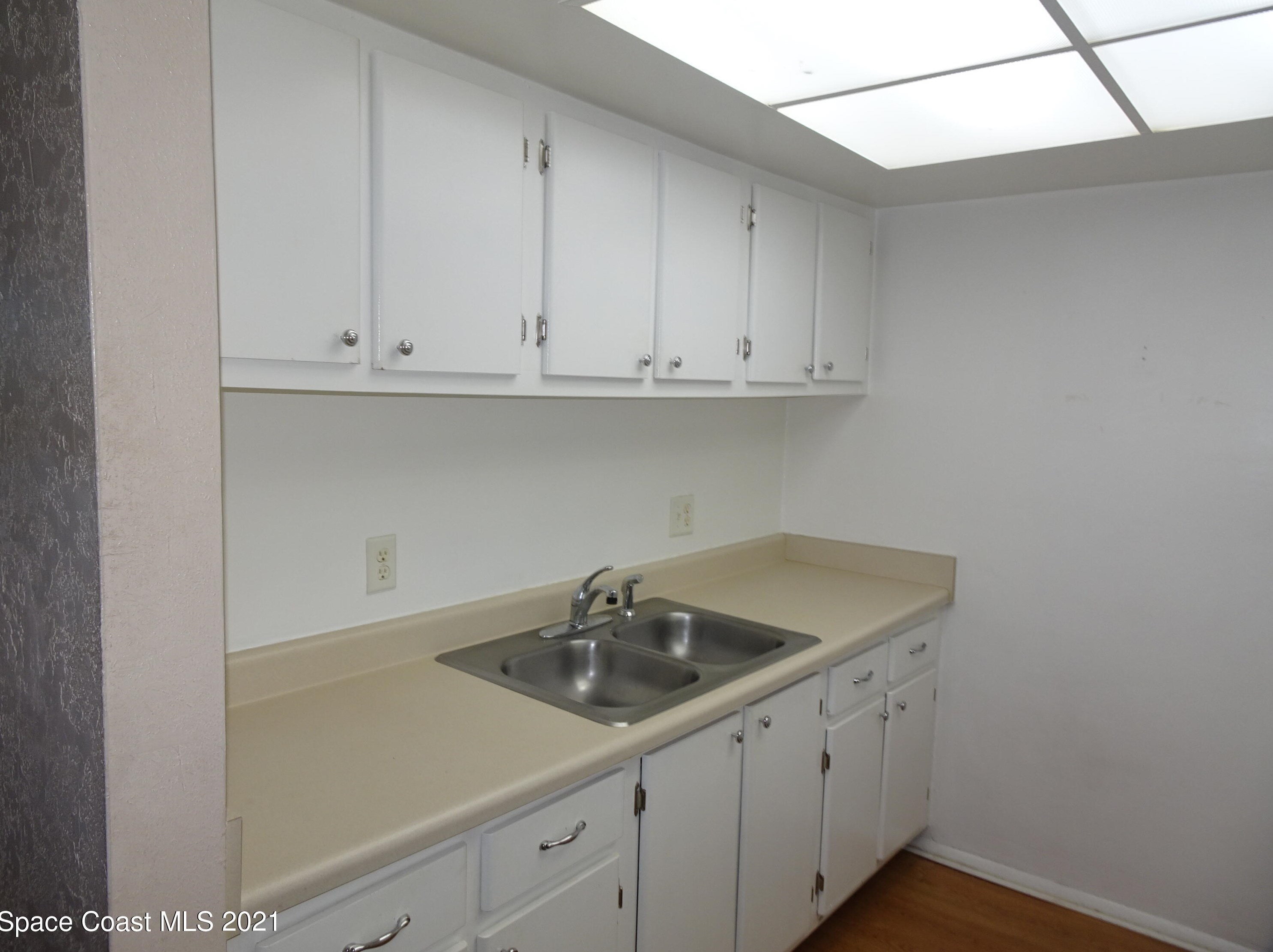 2170 Knox Mcrae Dr #30, Titusville, FL 32780