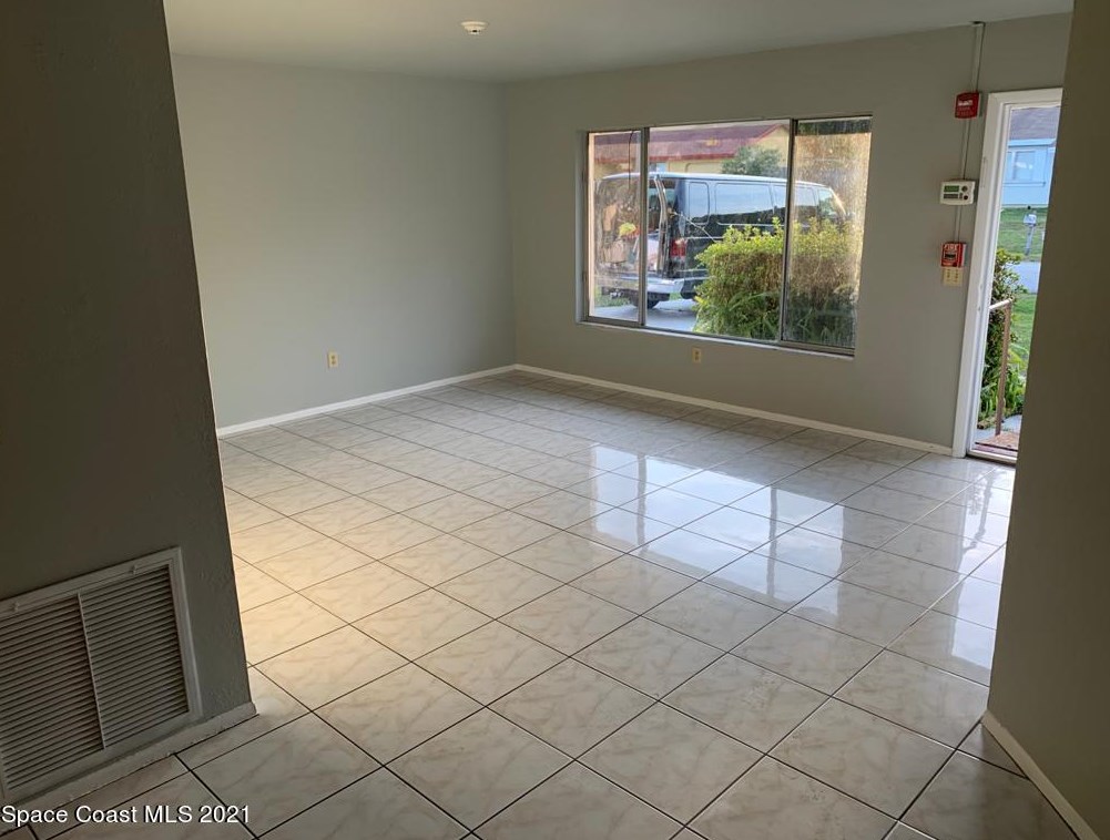839 Chelsea Ave Ne, Melbourne, FL 32905