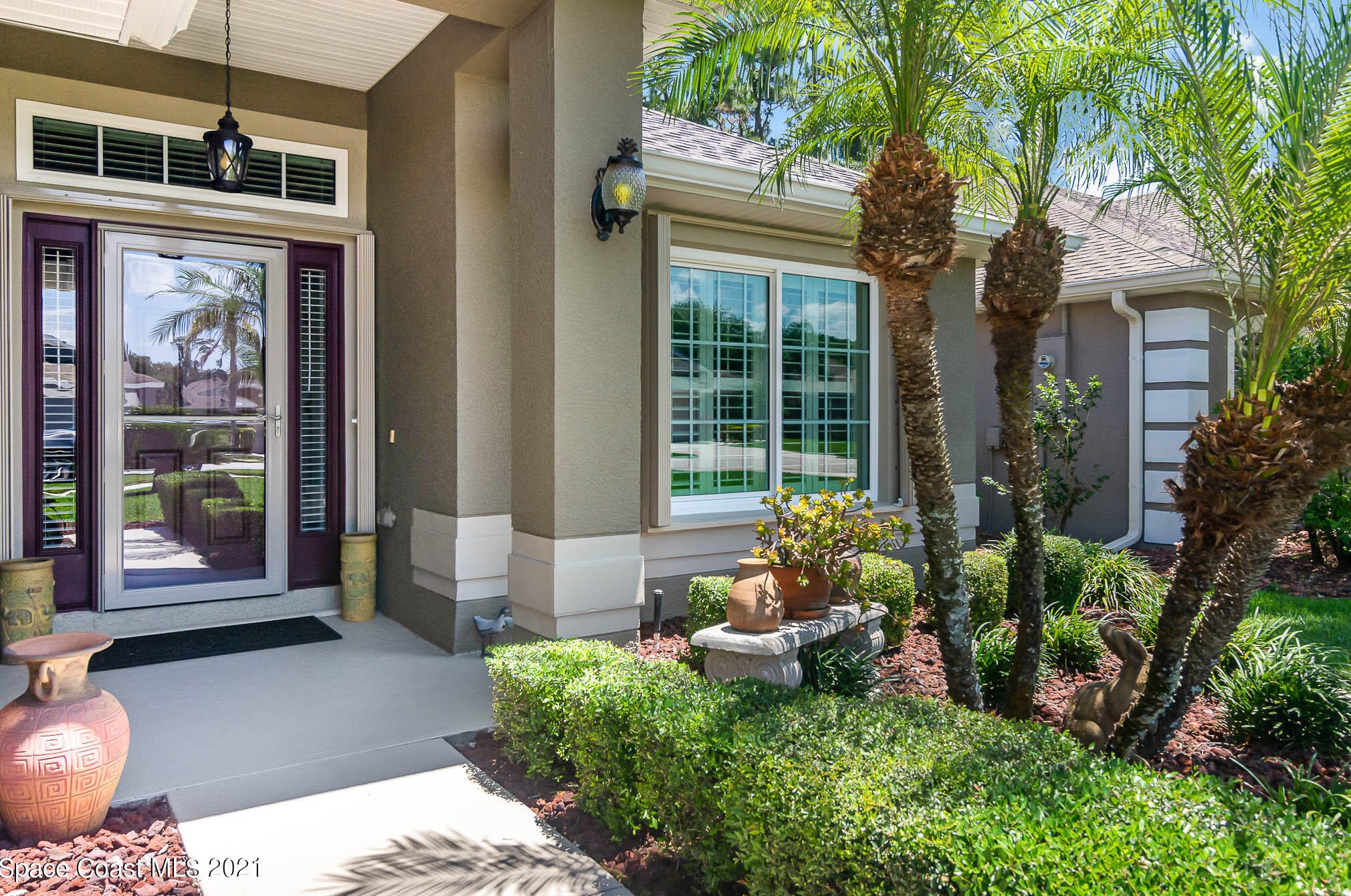 1581 Morgan Ct, Melbourne, FL 32934-9084