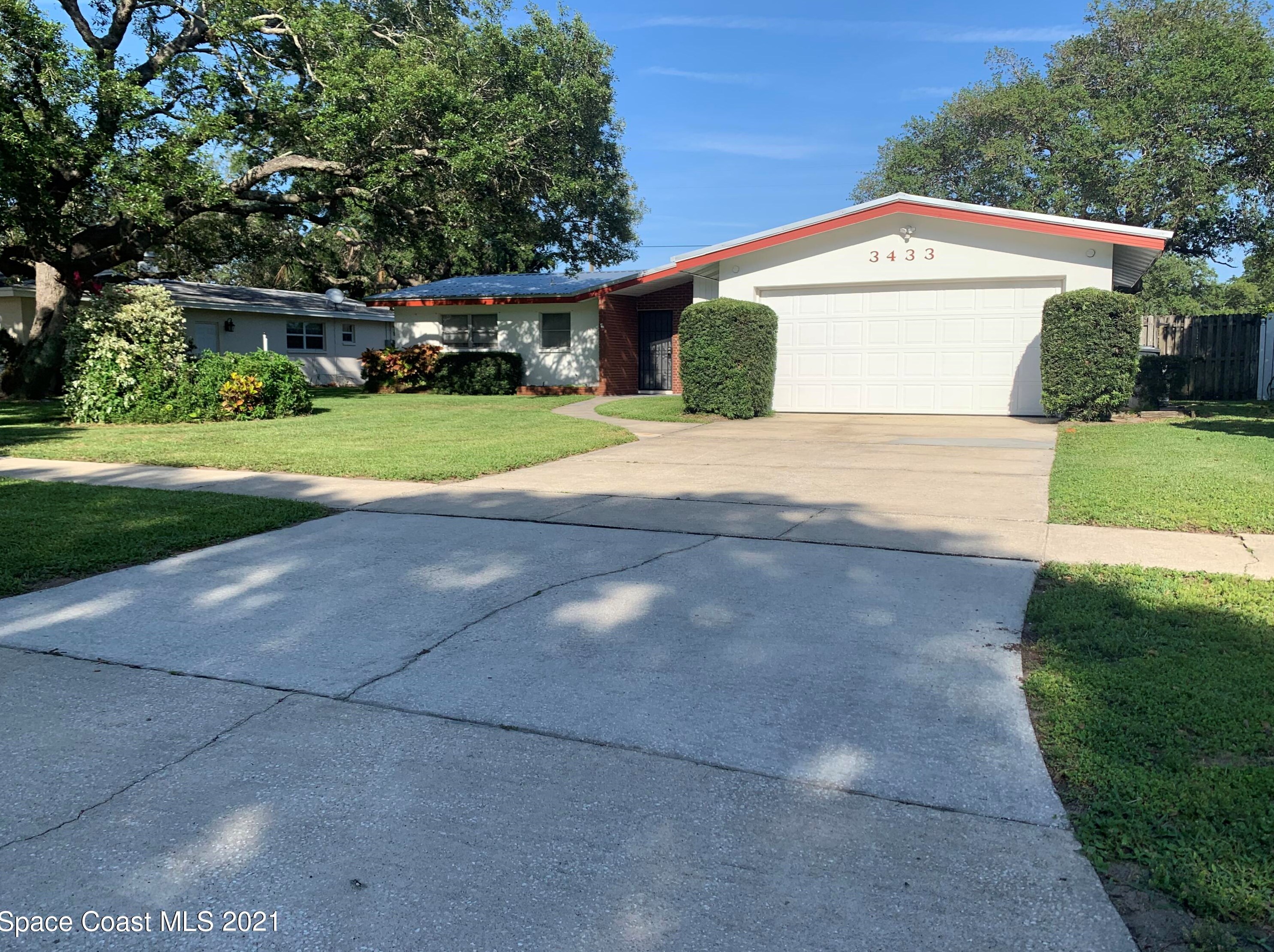 3433 Royal Oak Dr, Titusville, FL 32780