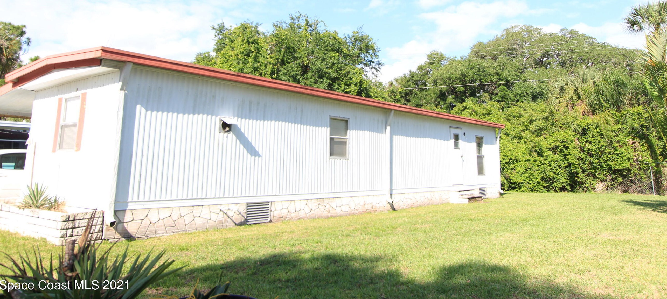 340 Holiday Park Blvd, Melbourne, FL 32907-2107
