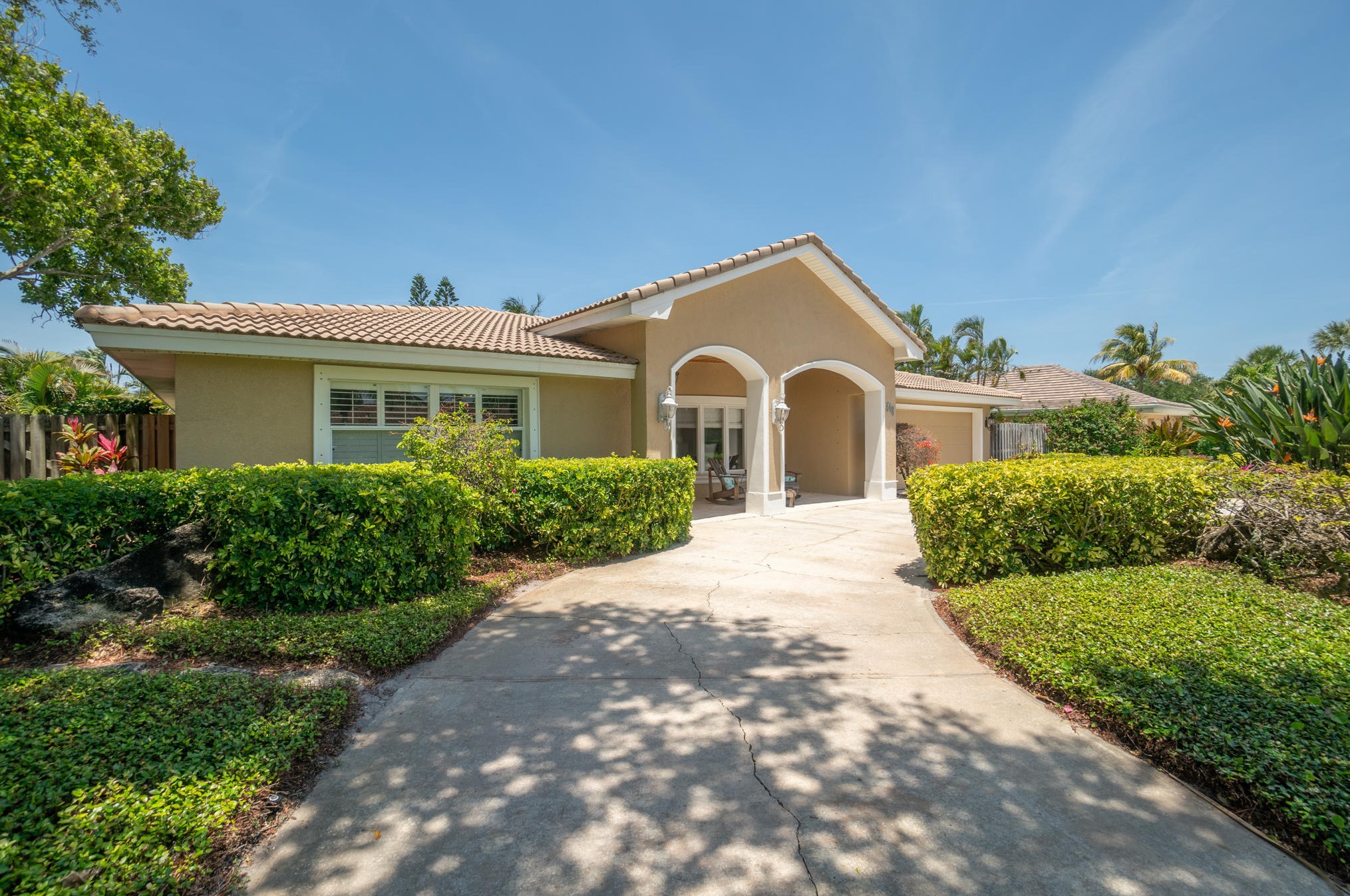 518 Rio Casa Dr, Melbourne, FL 32903-3704