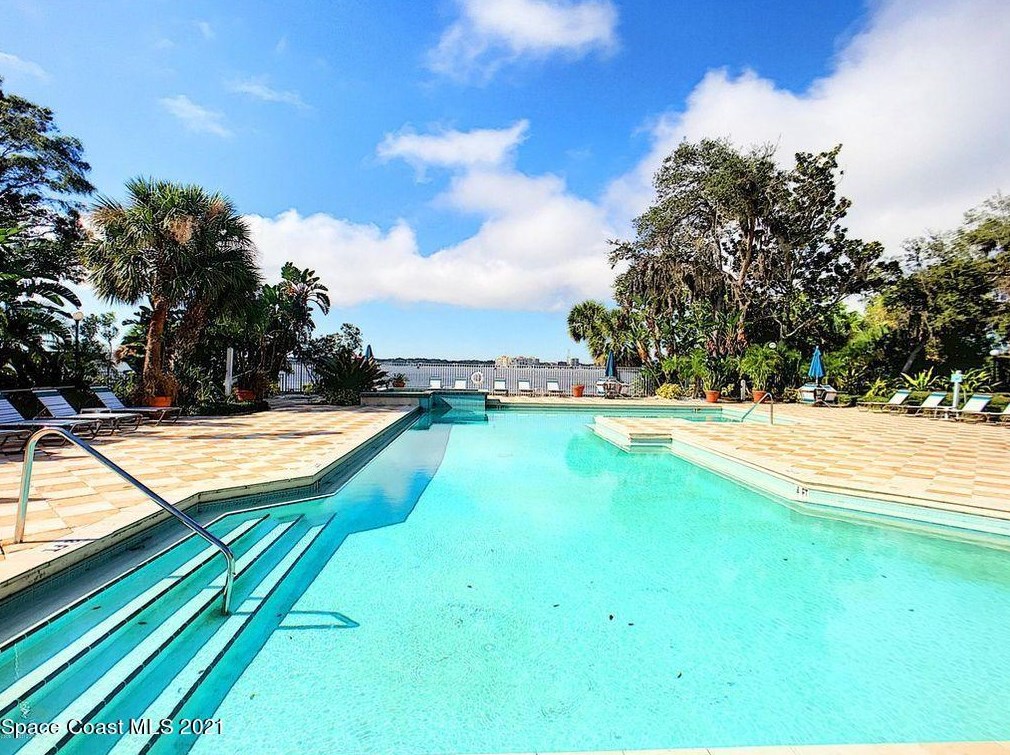 225 S Tropical Trail #107, Merritt Island, FL 32952
