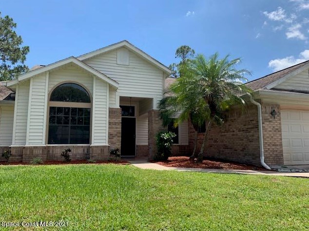 1098 Elmsford St Nw, Melbourne, FL 32907