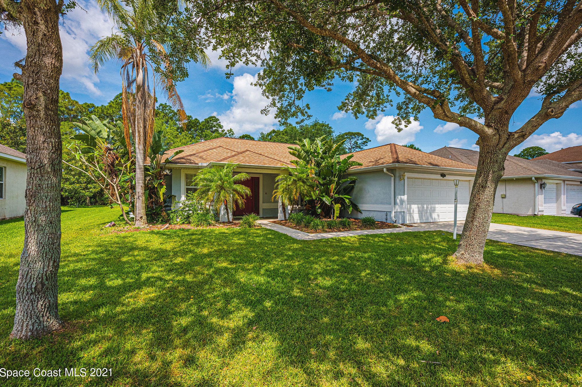 2775 Tuscarora Ct, Melbourne, FL 32904-8094
