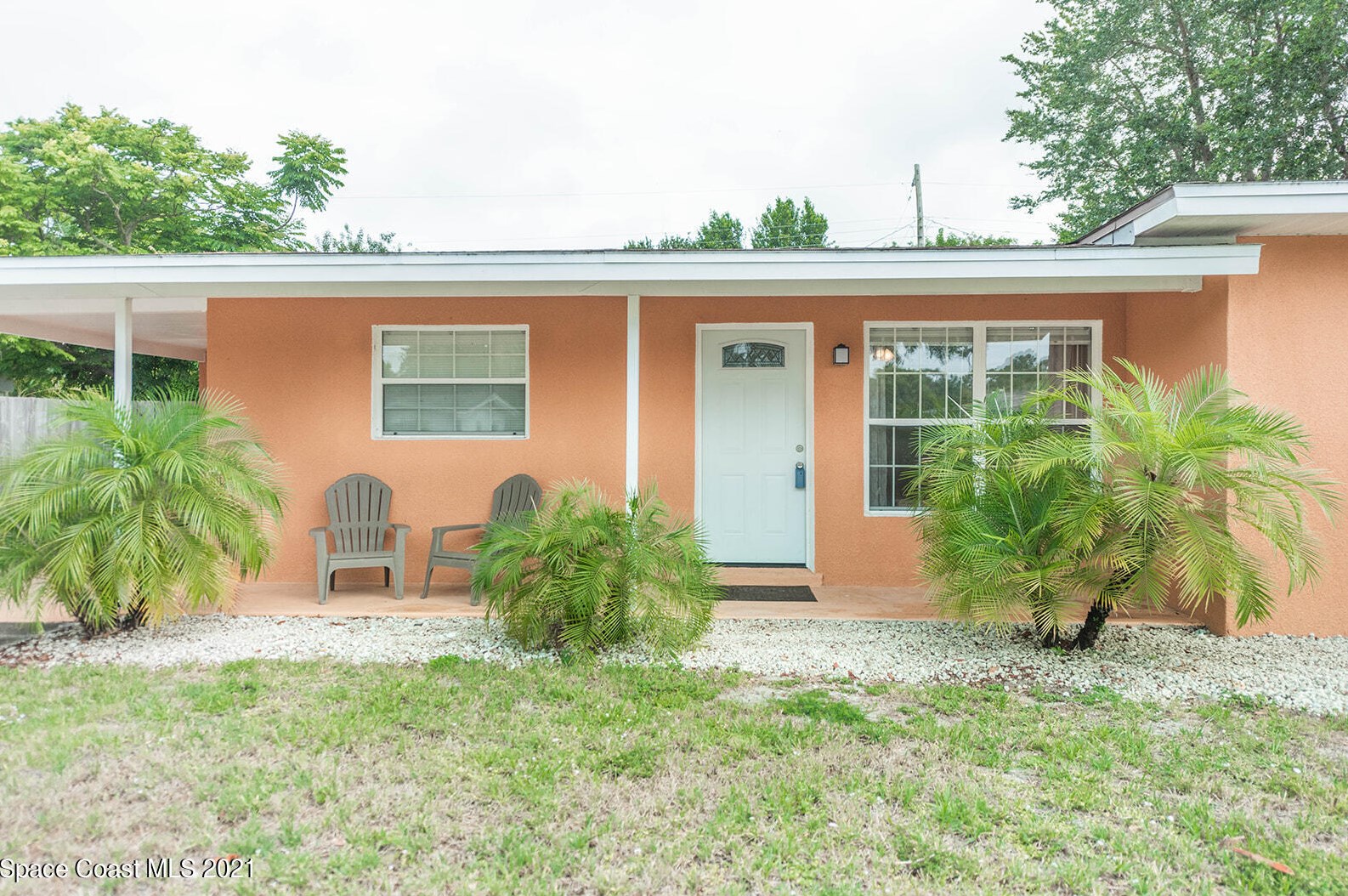 2394 Apache Dr, Melbourne, FL 32935-2609