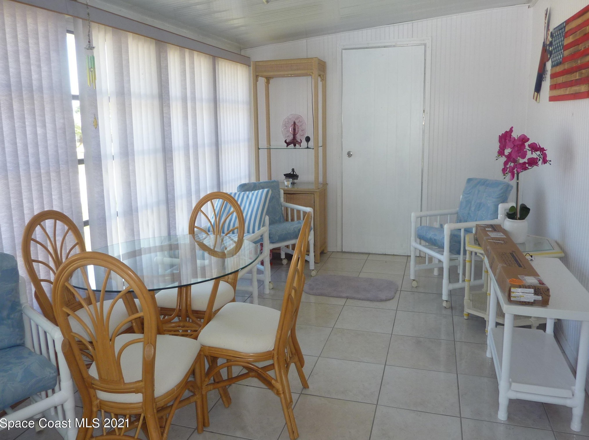 1319 Gardenia Dr, Sebastian, FL 32976