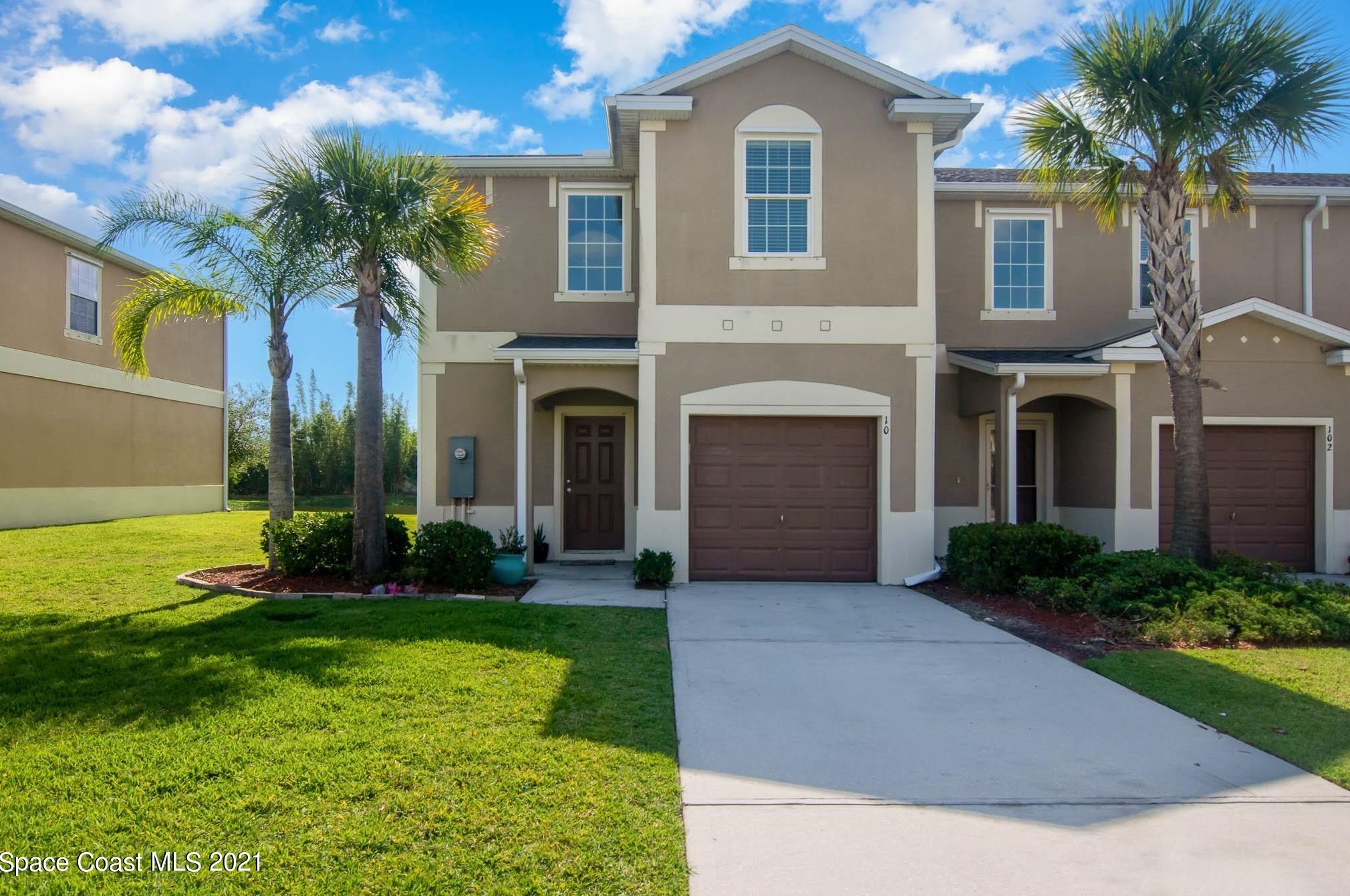 2695 Revolution St, Melbourne, FL 32935-3871