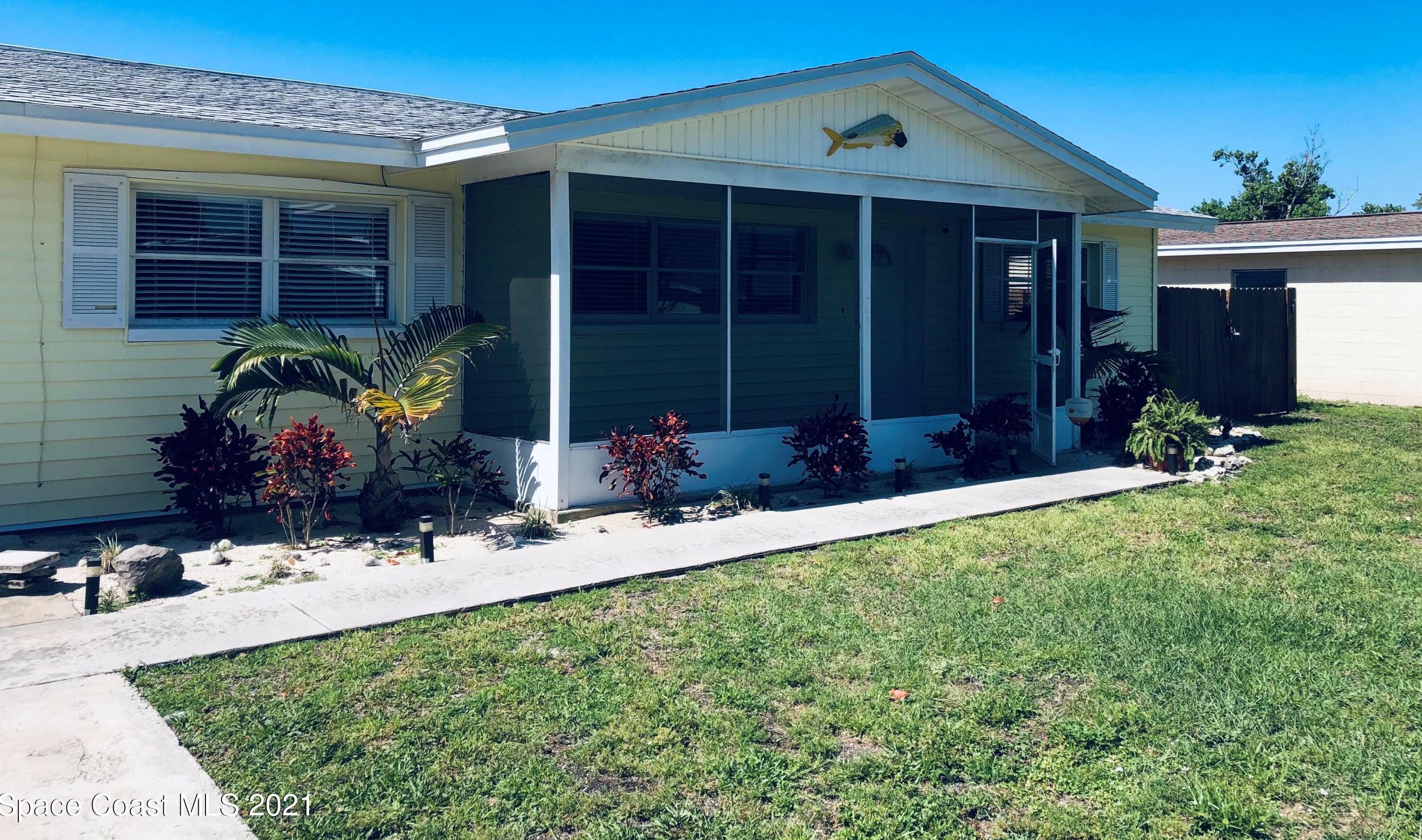 165 Richland Ave, Merritt Island, FL 32953