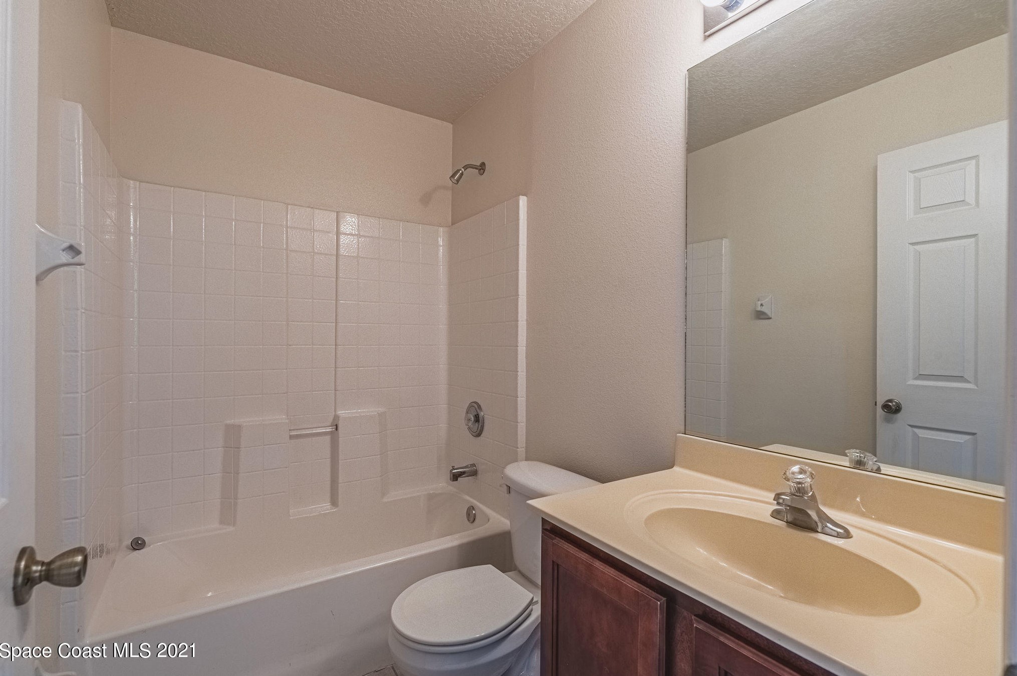 397 Breckenridge Cir, Melbourne FL  32909-2339 exterior