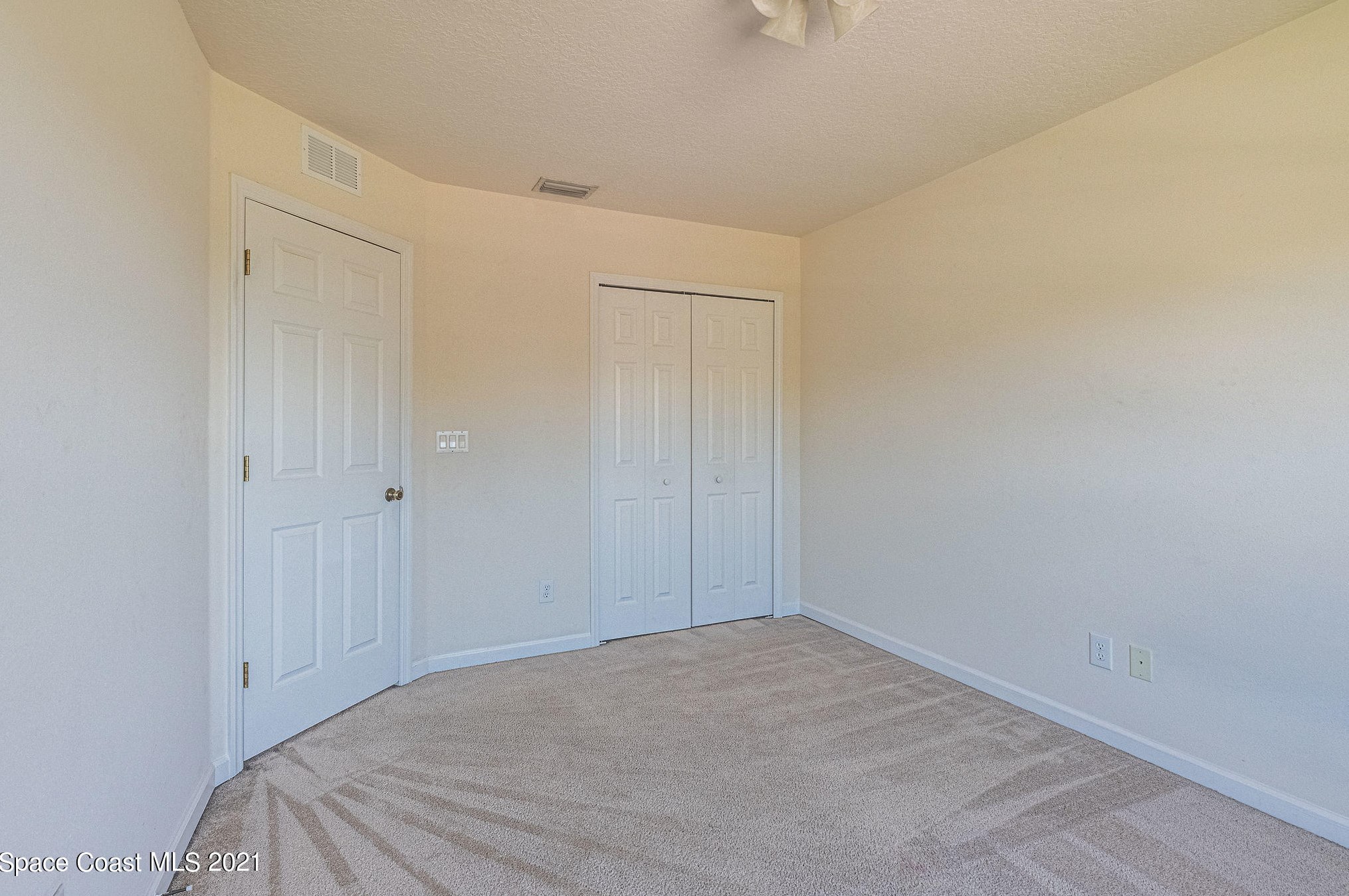 397 Breckenridge Cir, Melbourne FL  32909-2339 exterior