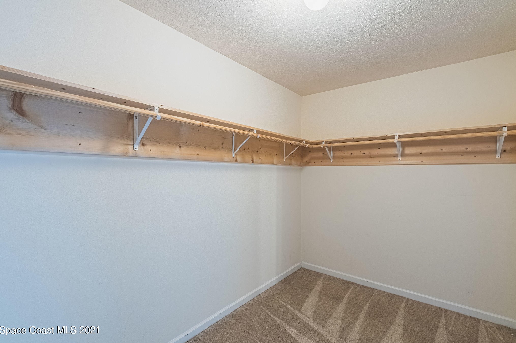 397 Breckenridge Cir, Melbourne FL  32909-2339 exterior