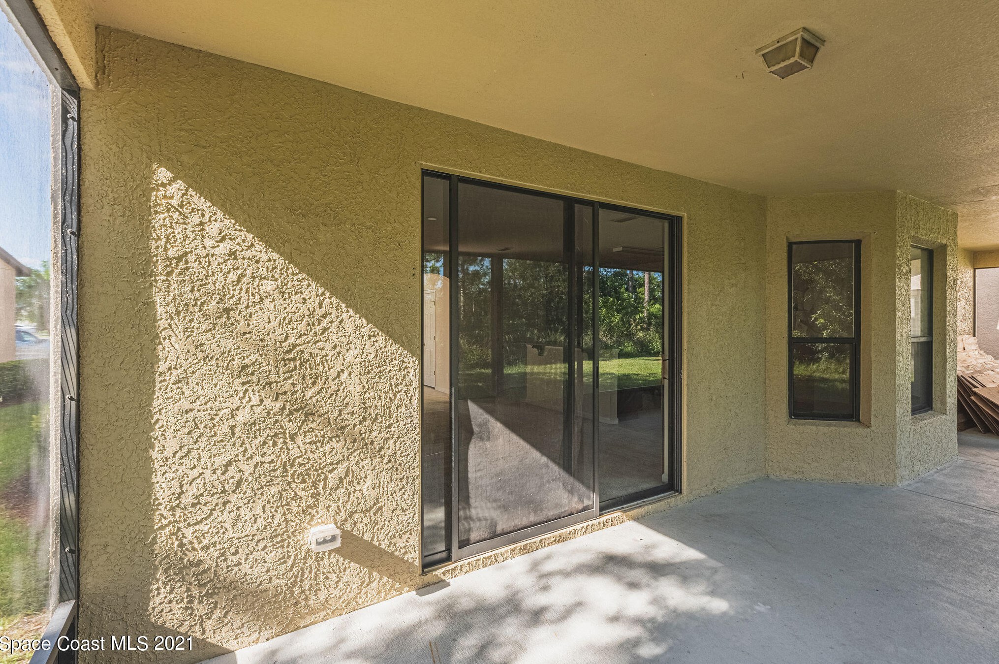 397 Breckenridge Cir, Melbourne FL  32909-2339 exterior