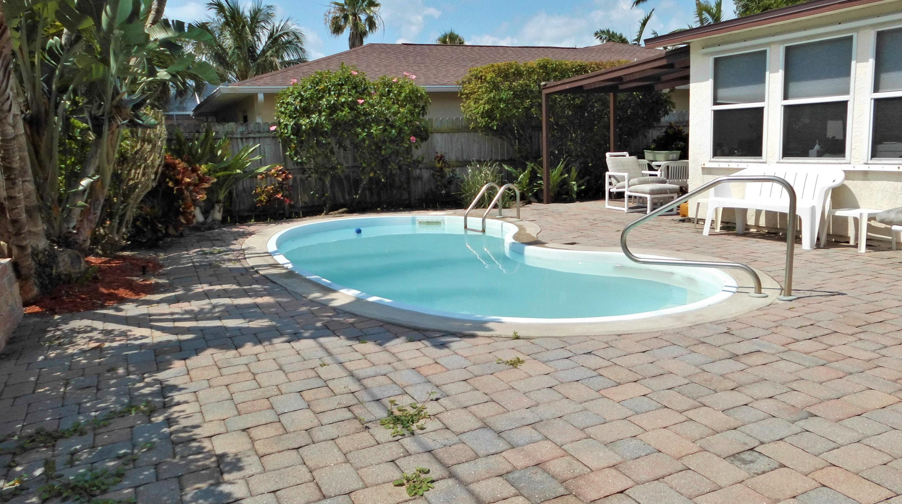 735 Atlantic Dr, Melbourne, FL 32937-2503
