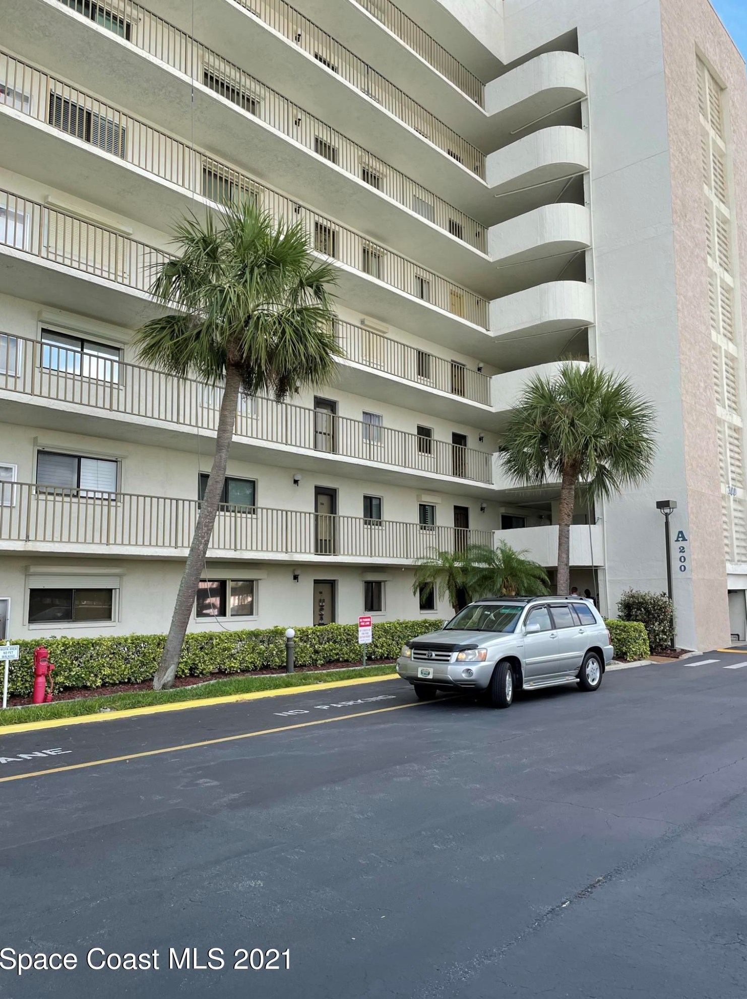 200 S Sykes Creek Pkwy #105, Merritt Island, FL 32952