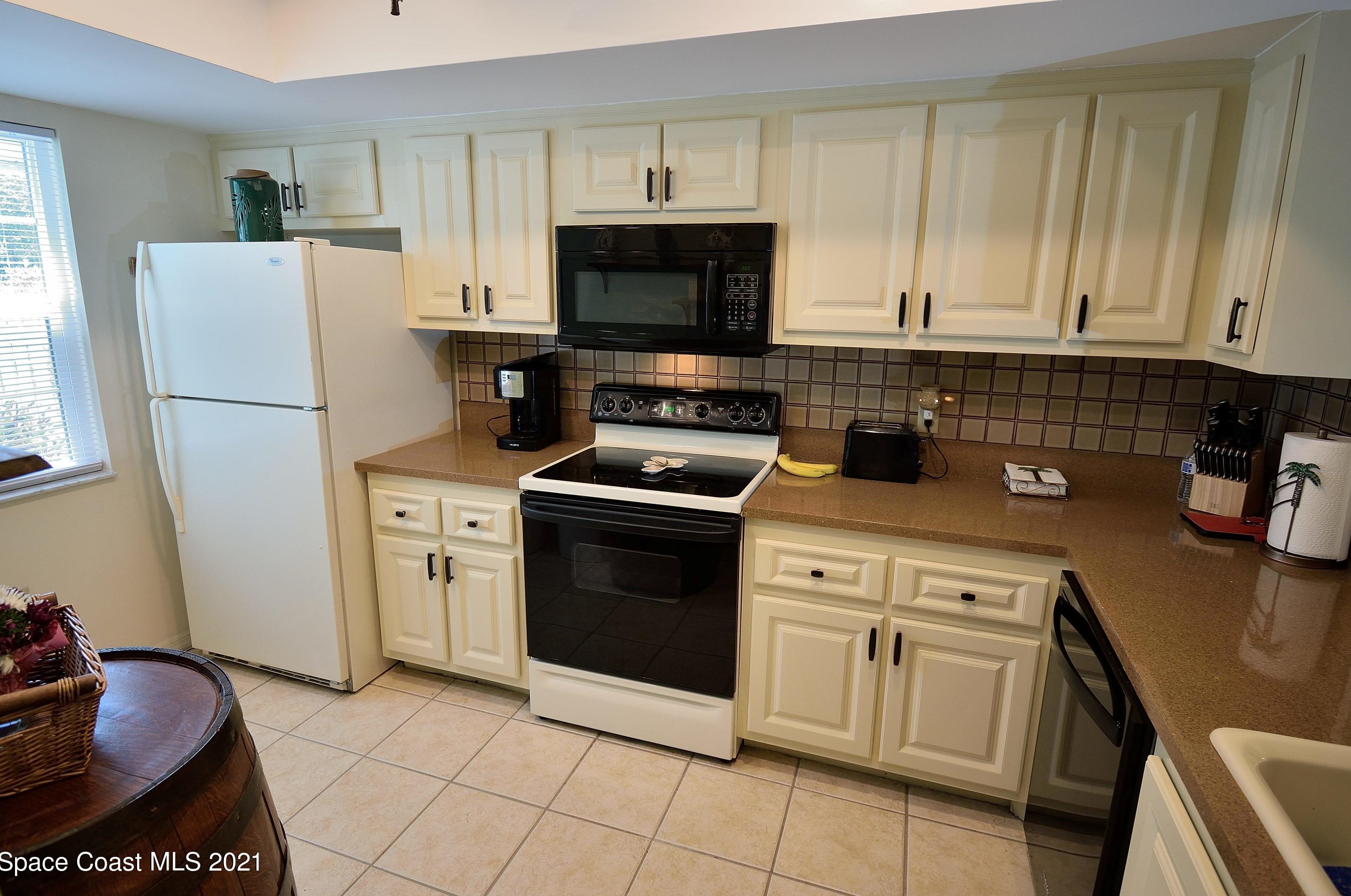 707 Fairway Dr, Melbourne, FL 32940-7018