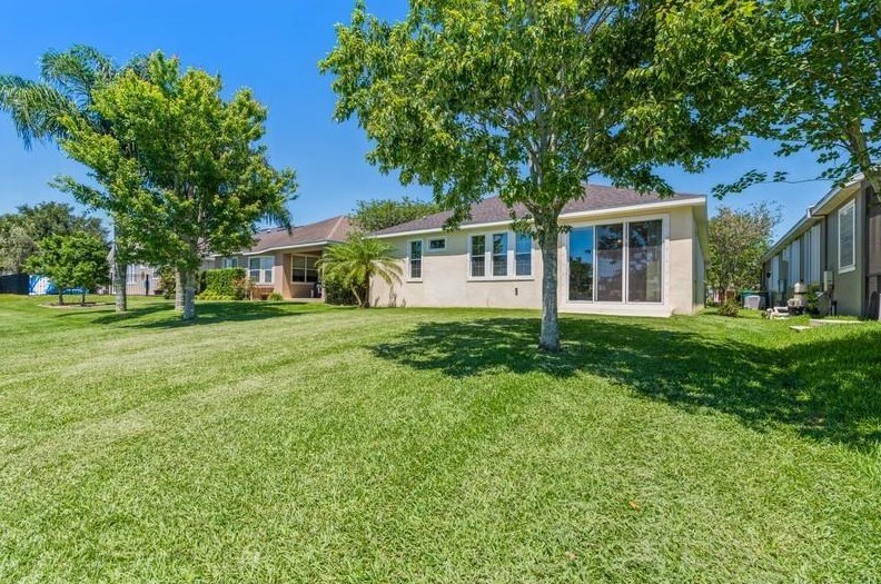 6424 Trieda Dr, Melbourne FL 32940-8079 exterior