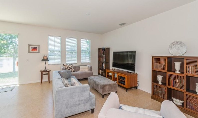 6424 Trieda Dr, Melbourne FL 32940-8079 exterior